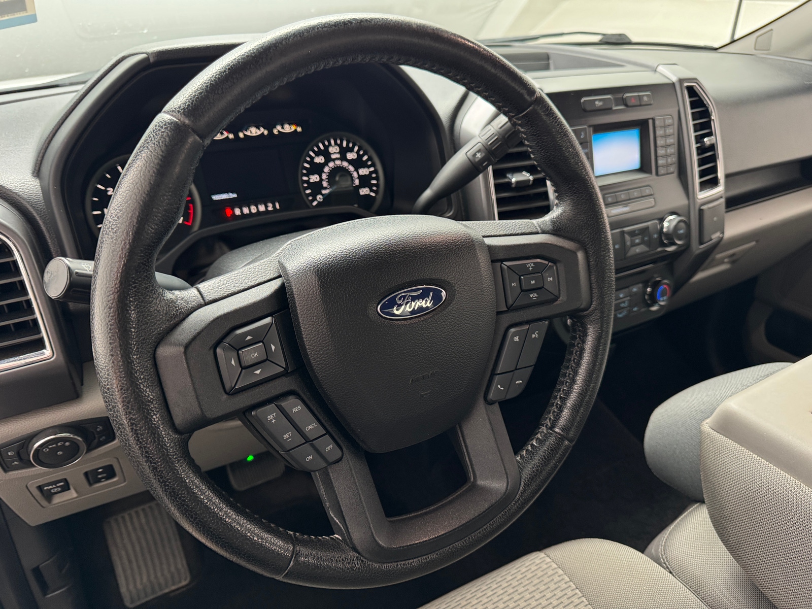 Thumbnail: 2016 Ford Econoline - 5