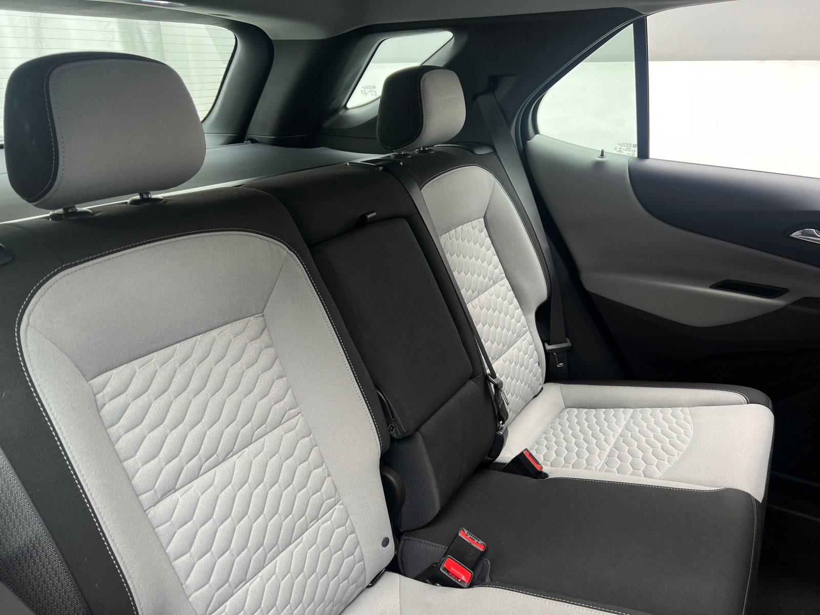 Thumbnail: 2021 Chevrolet Equinox - 6