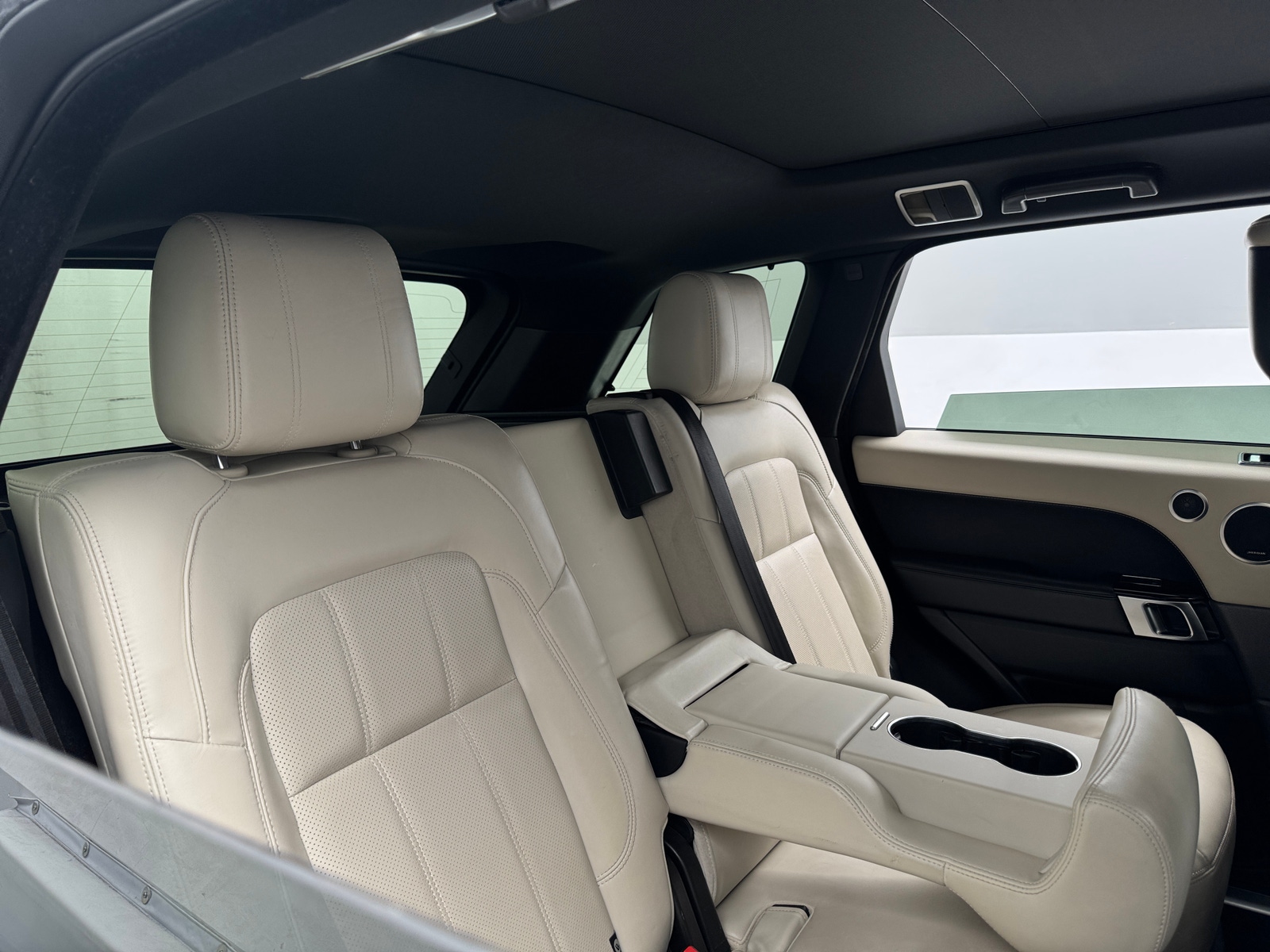Thumbnail: 2018 Land Rover Range Rover Sport - 5
