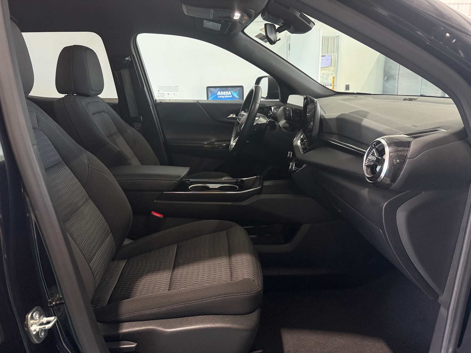 Thumbnail: 2025 Chevrolet Equinox - 2