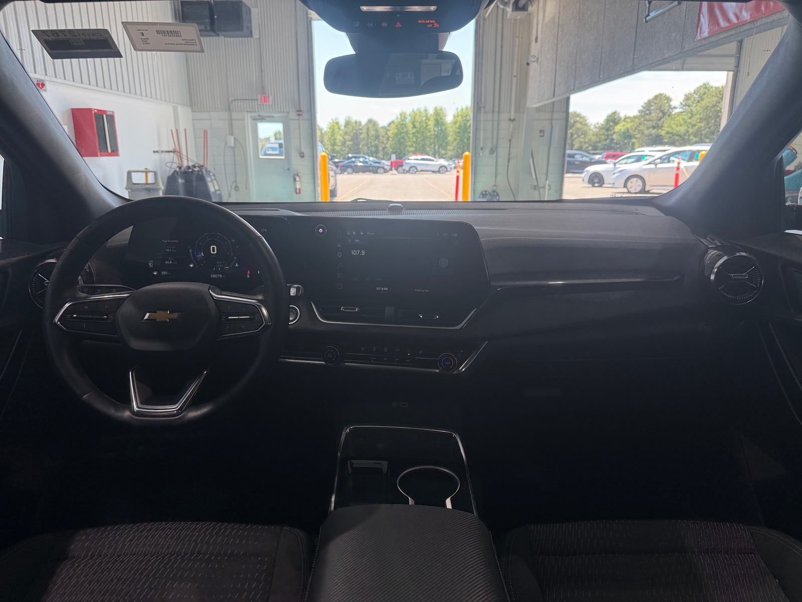 Thumbnail: 2025 Chevrolet Equinox - 3