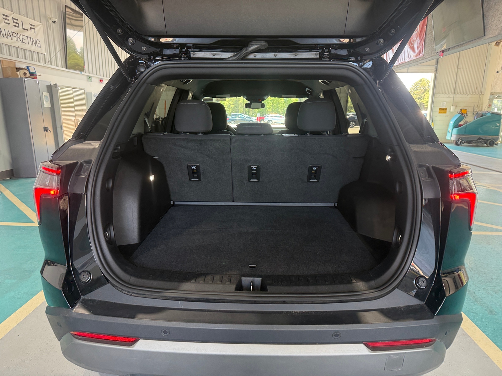 Thumbnail: 2025 Chevrolet Equinox - 7