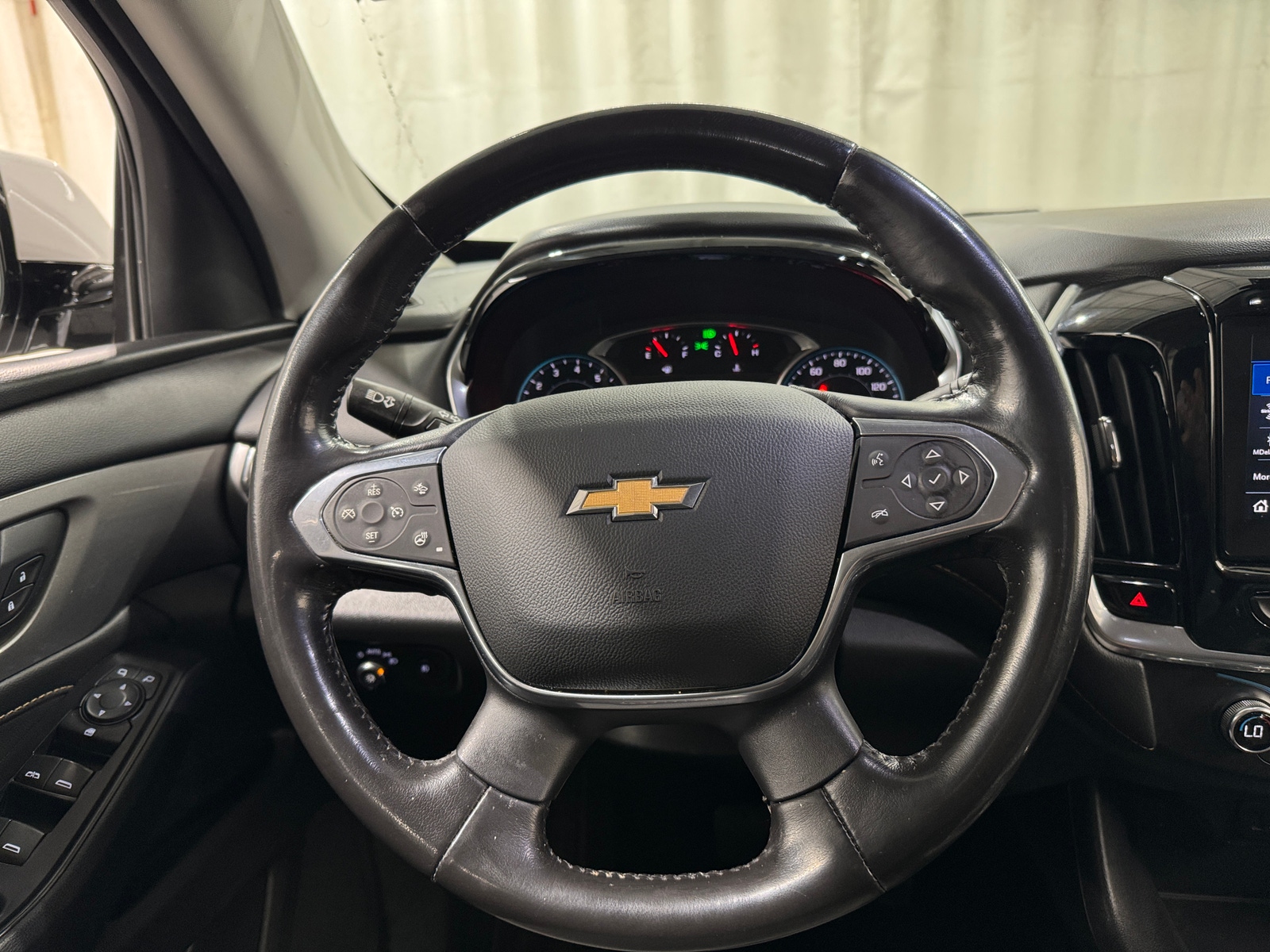 Thumbnail: 2020 Chevrolet Traverse - 5