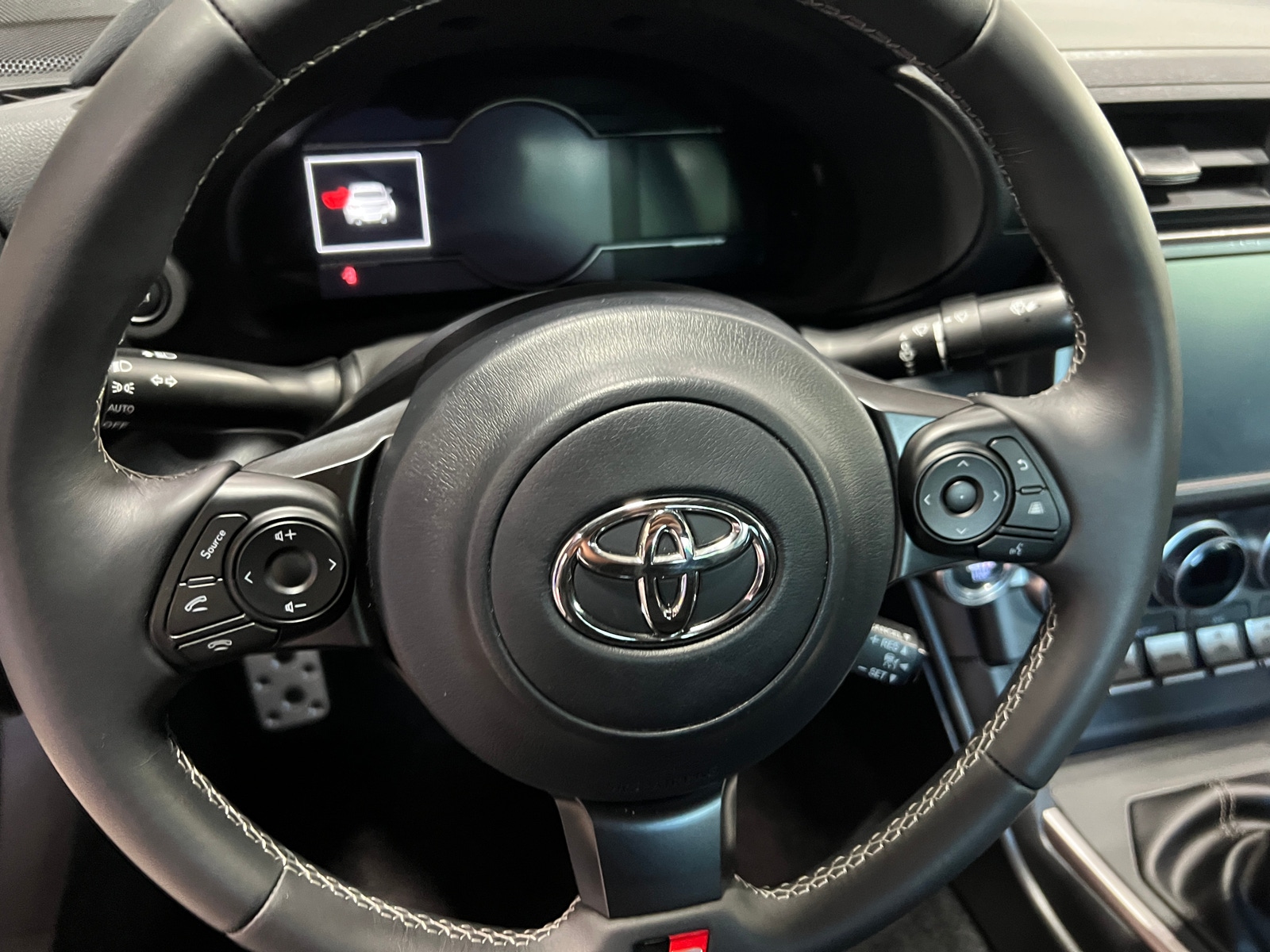 Thumbnail: 2025 Toyota GR86 - 4
