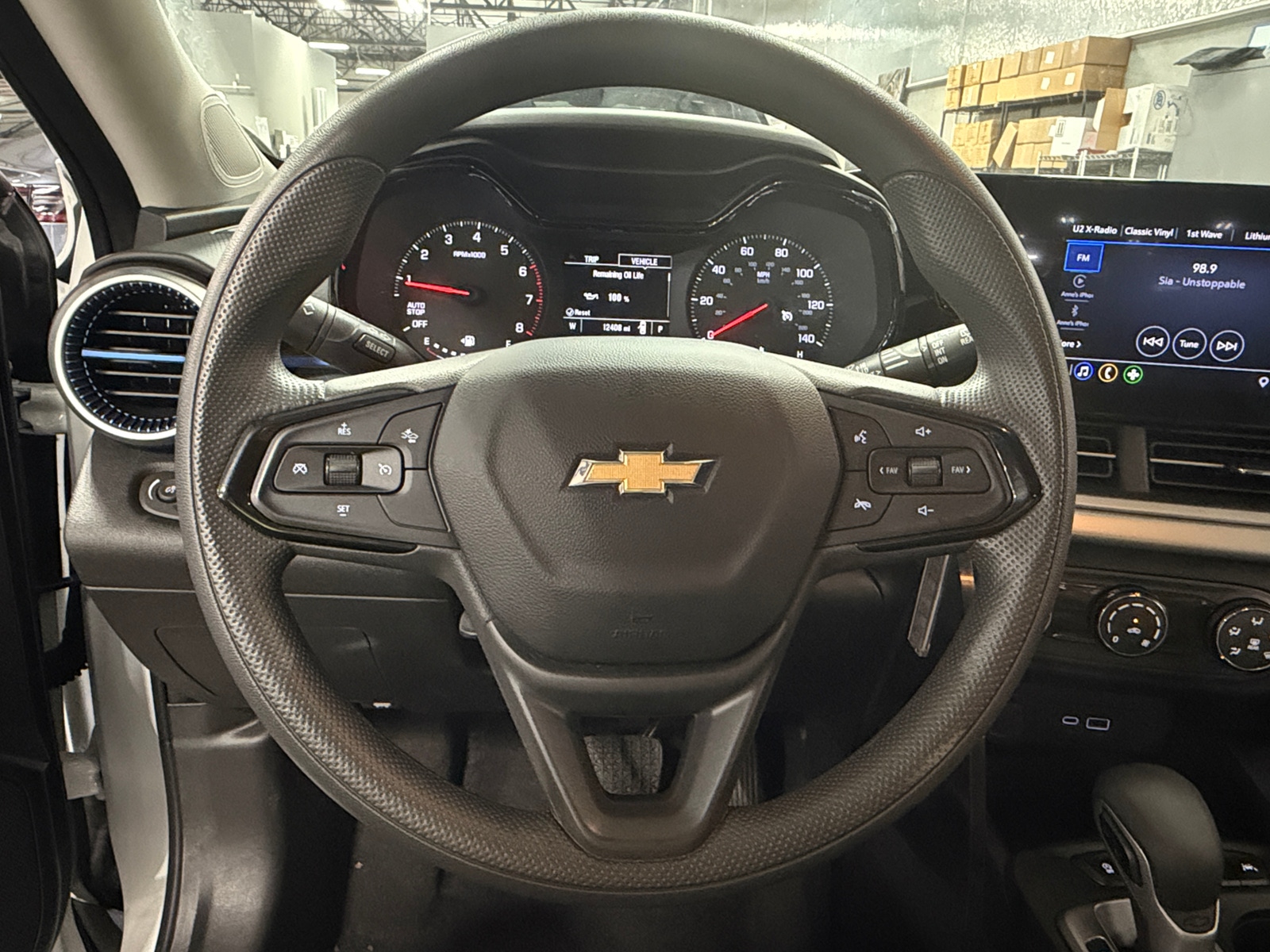 Thumbnail: 2026 Chevrolet Trax - 5