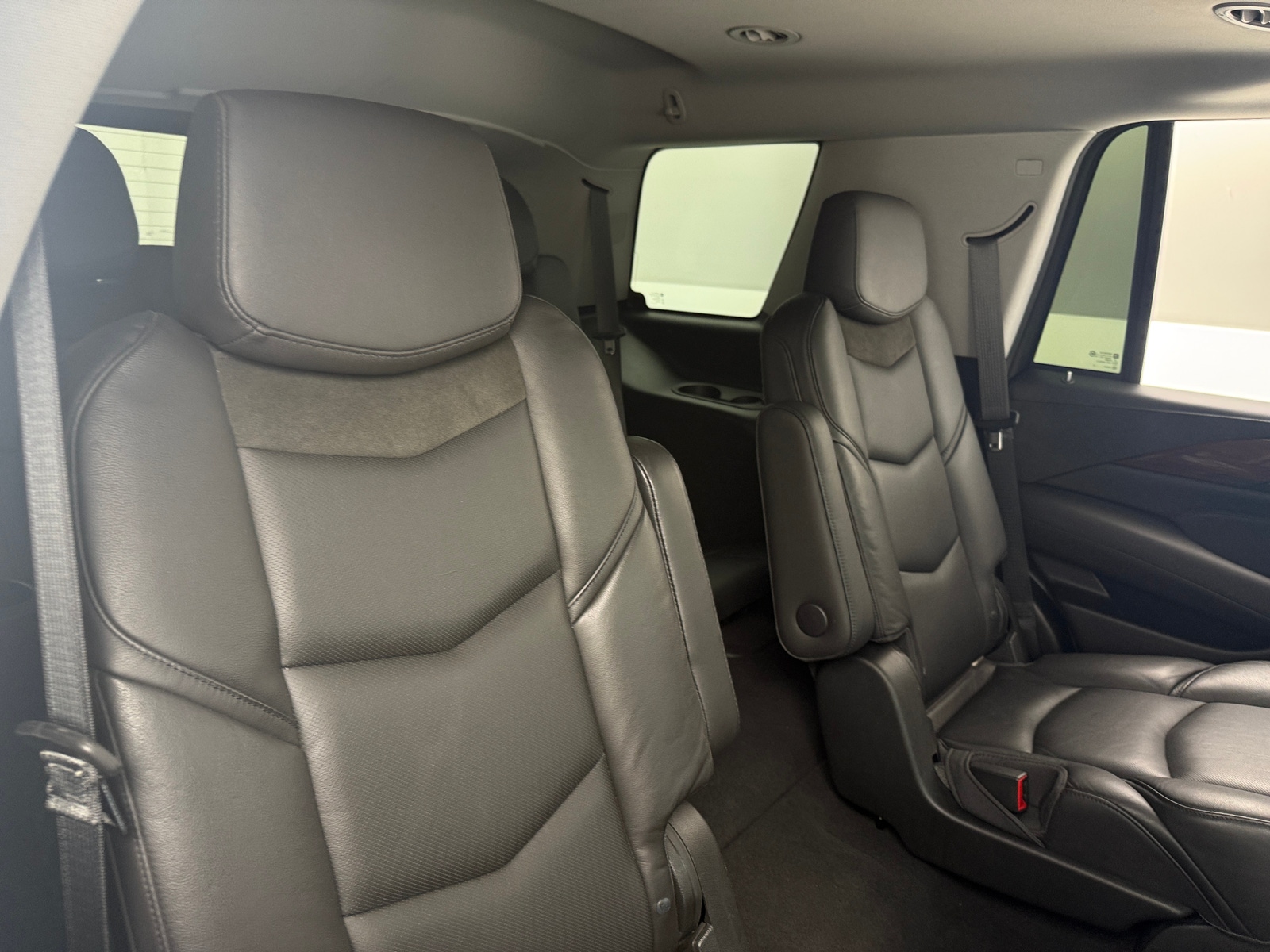 Thumbnail: 2019 Cadillac Escalade - 5
