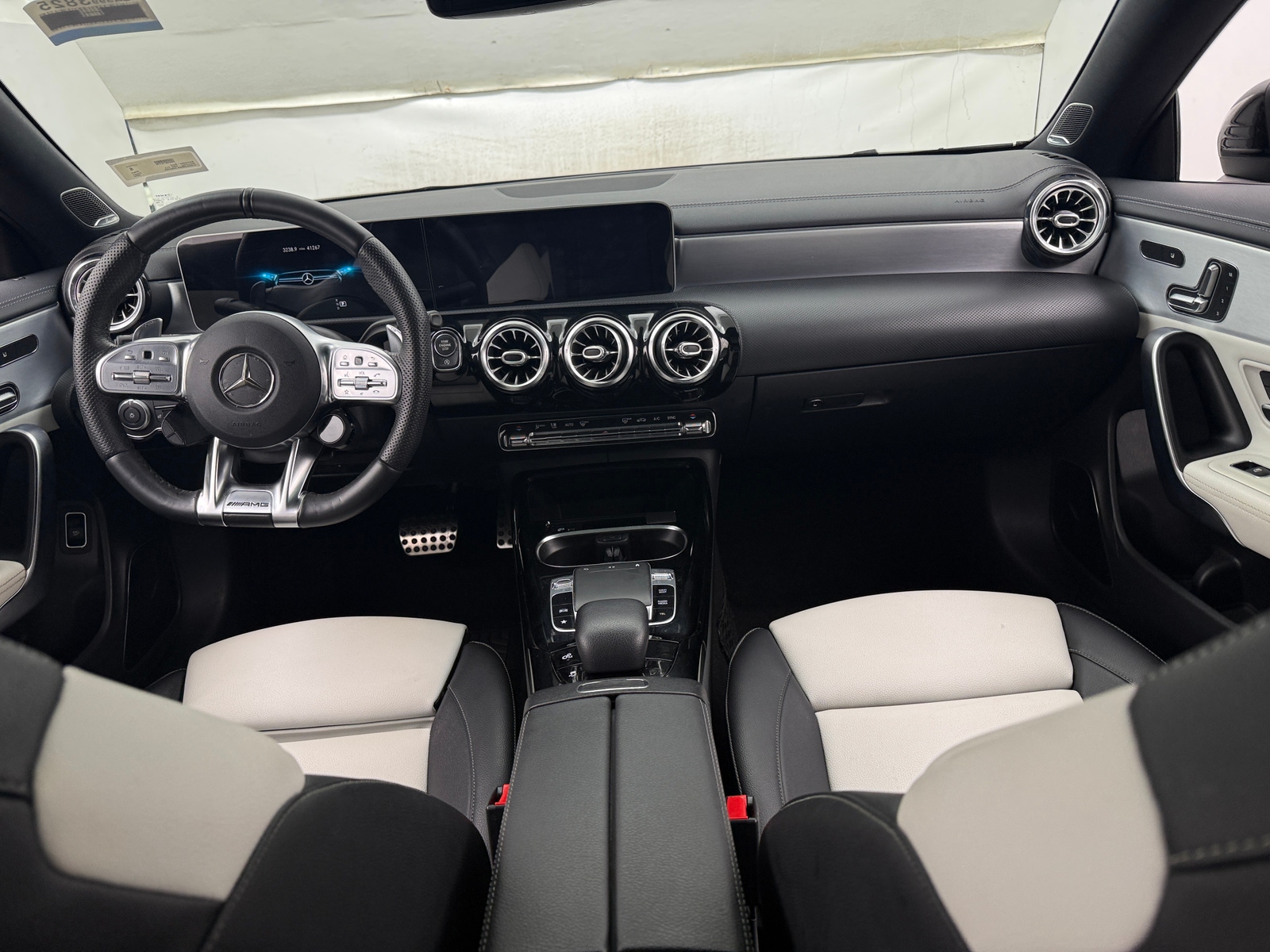Thumbnail: 2020 Mercedes-Benz CLA - 2