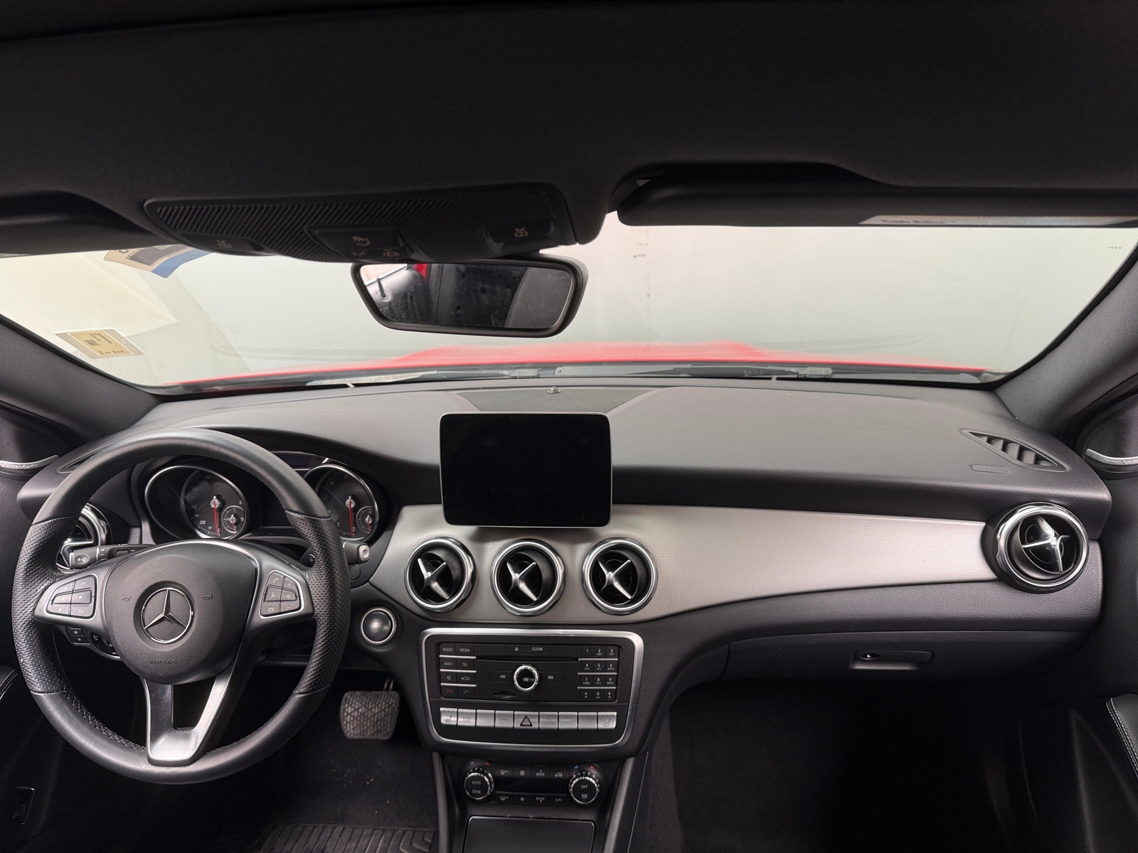Thumbnail: 2019 Mercedes-Benz GLA - 2