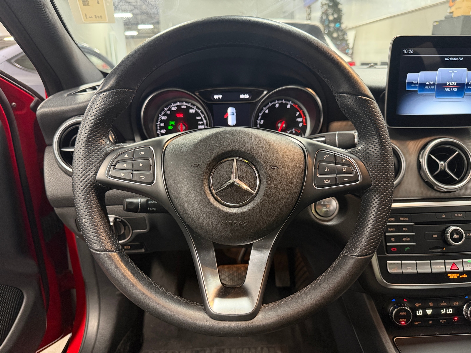 Thumbnail: 2019 Mercedes-Benz GLA - 4