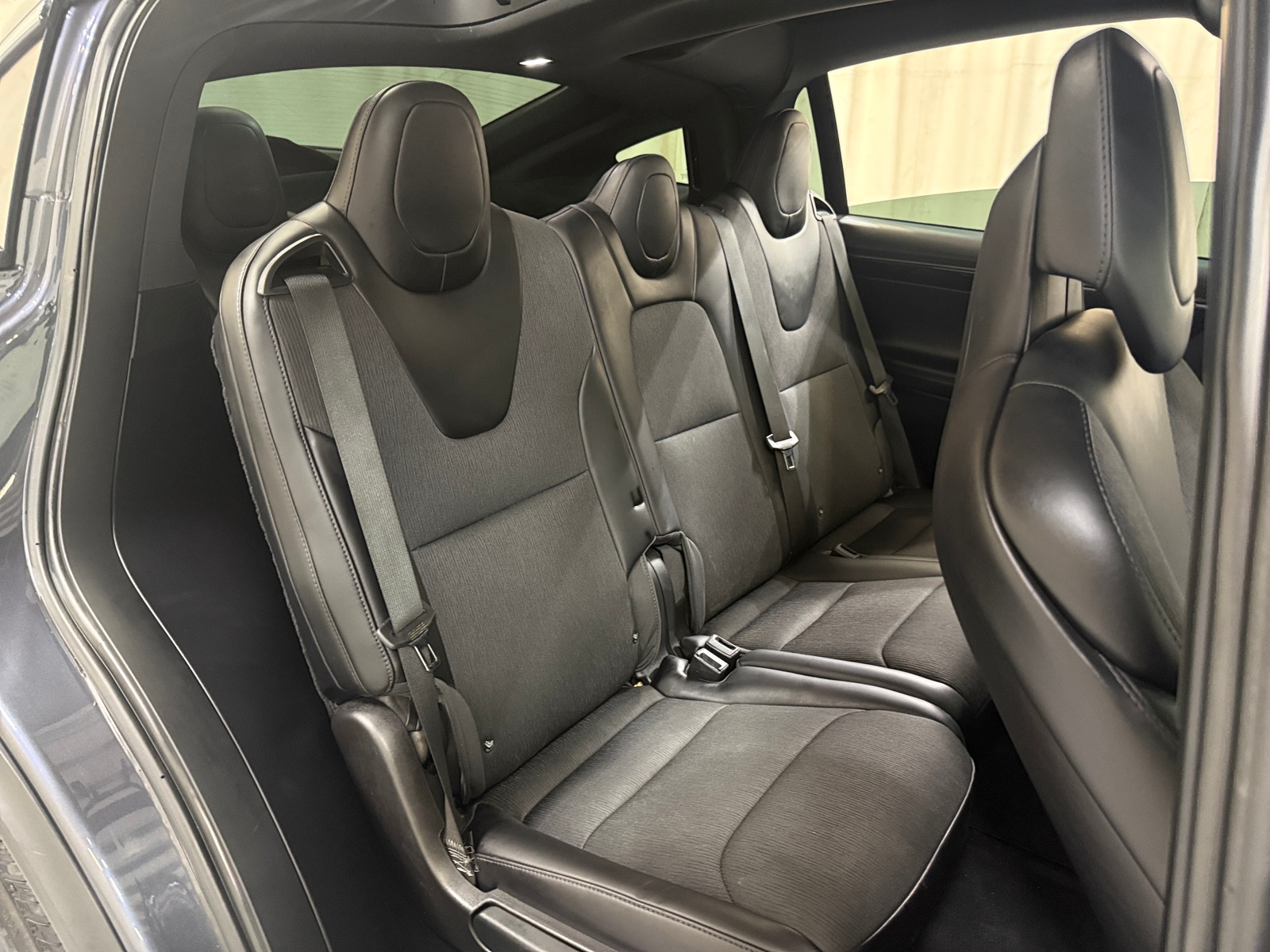 Thumbnail: 2018 Tesla Model X - 5