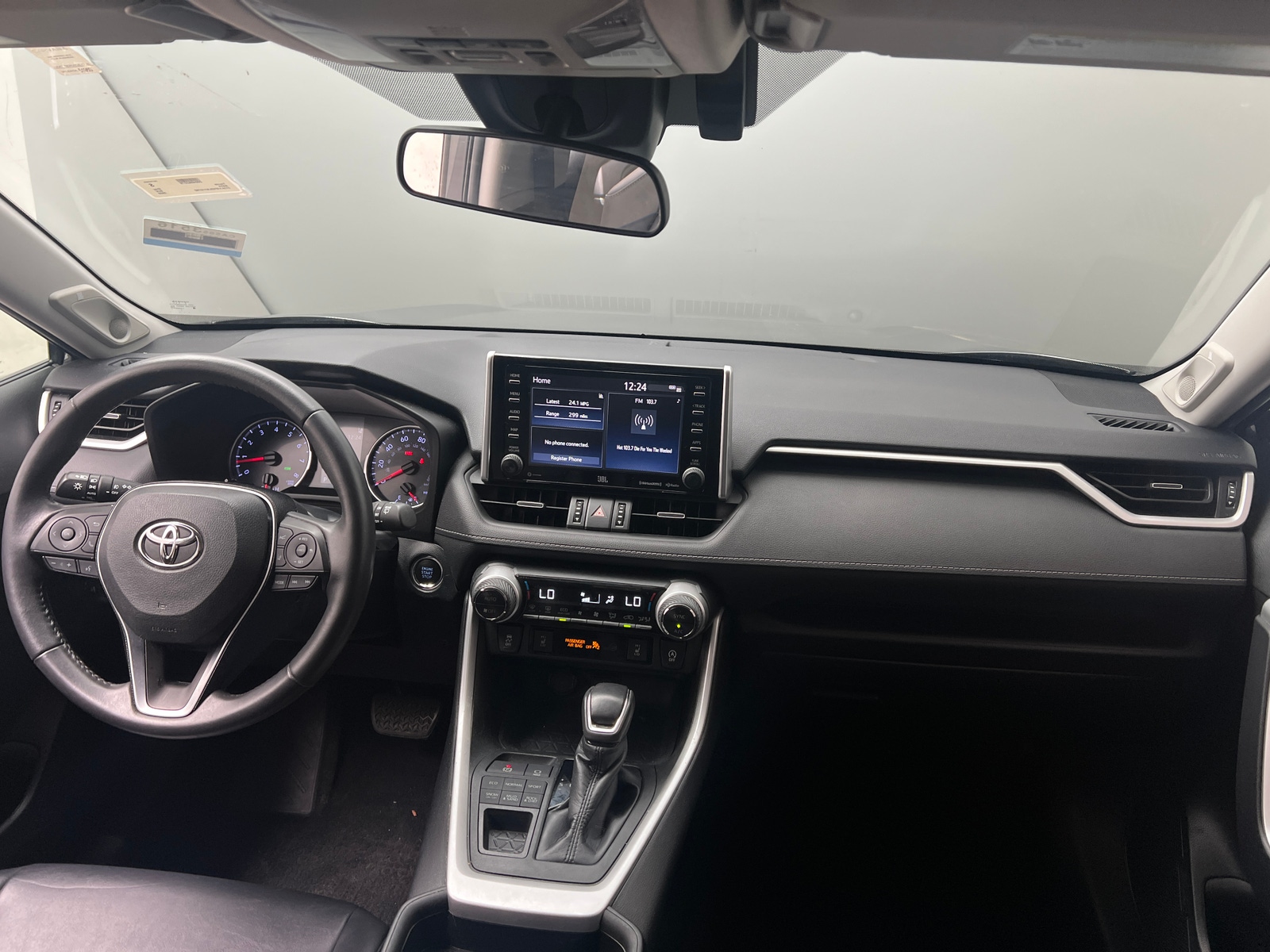 Thumbnail: 2020 Toyota RAV4 - 2