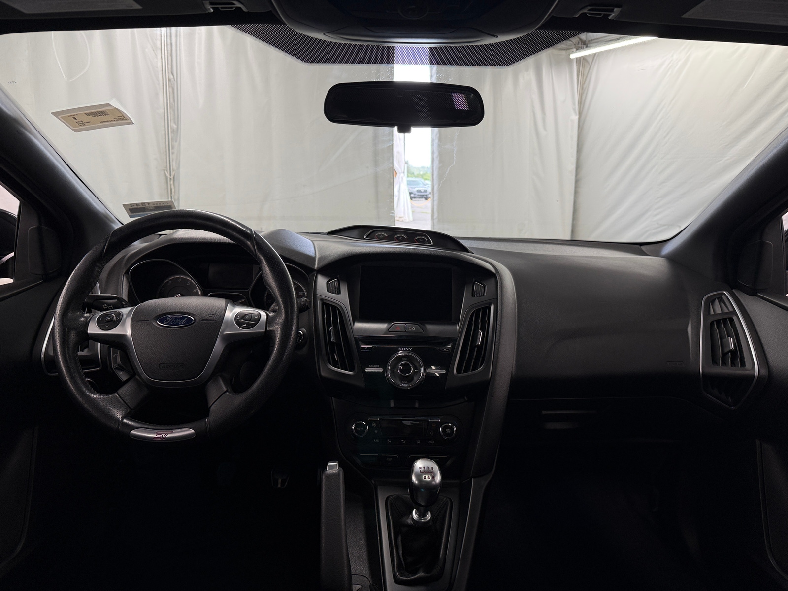 Thumbnail: 2014 Ford Focus - 3