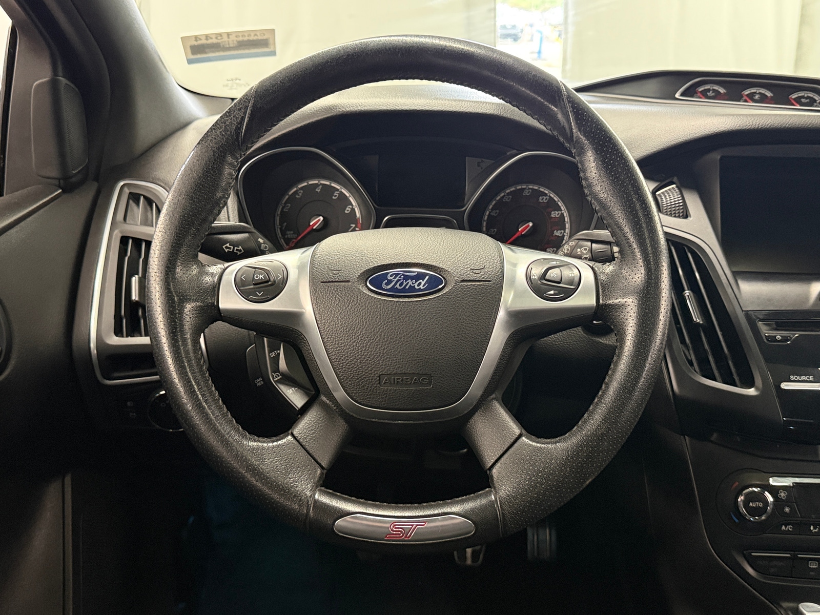 Thumbnail: 2014 Ford Focus - 5