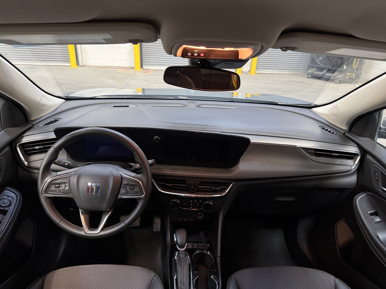 Thumbnail: 2025 Buick Encore GX - 3