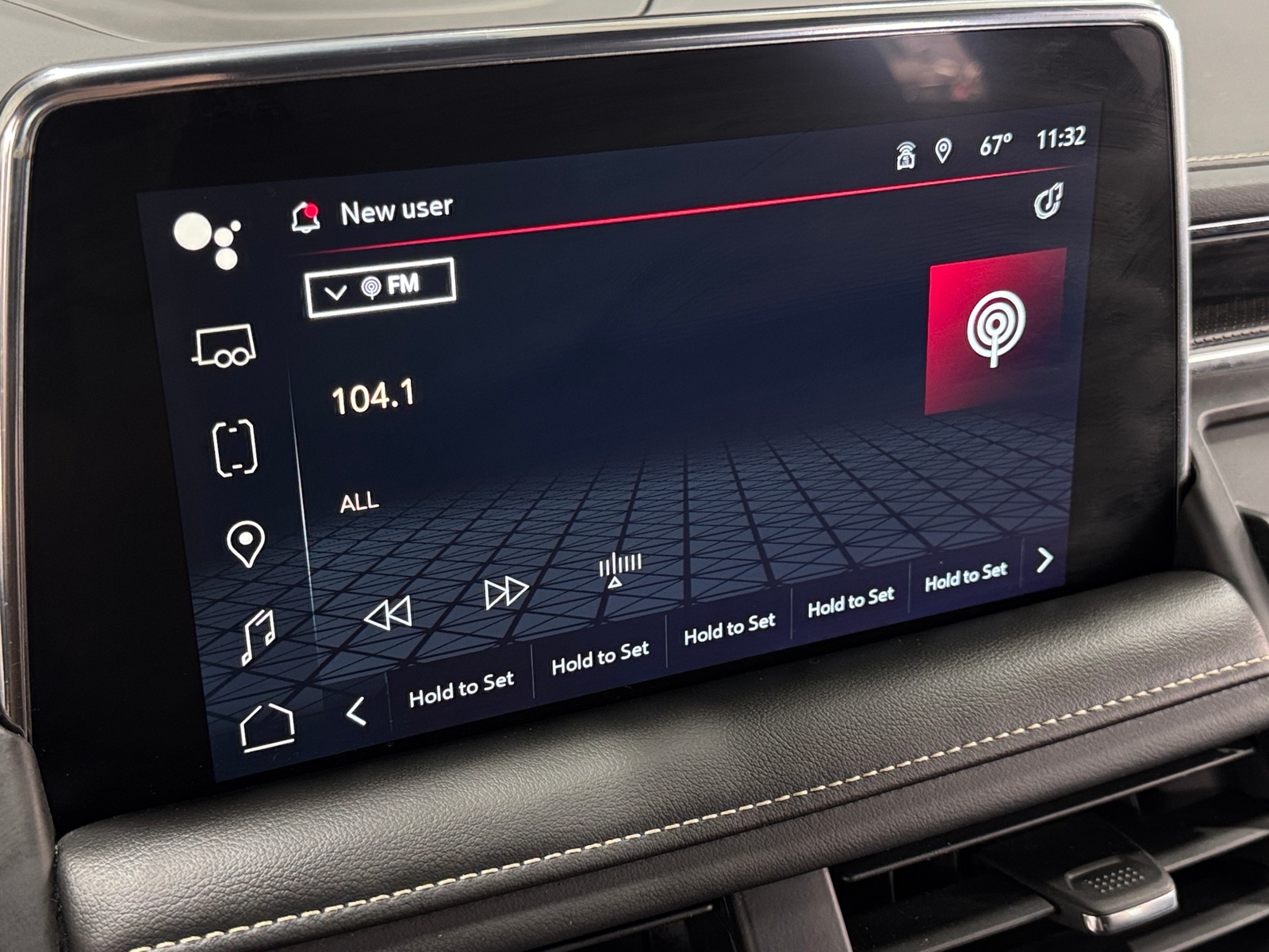 Thumbnail: 2022 GMC Yukon XL - 3
