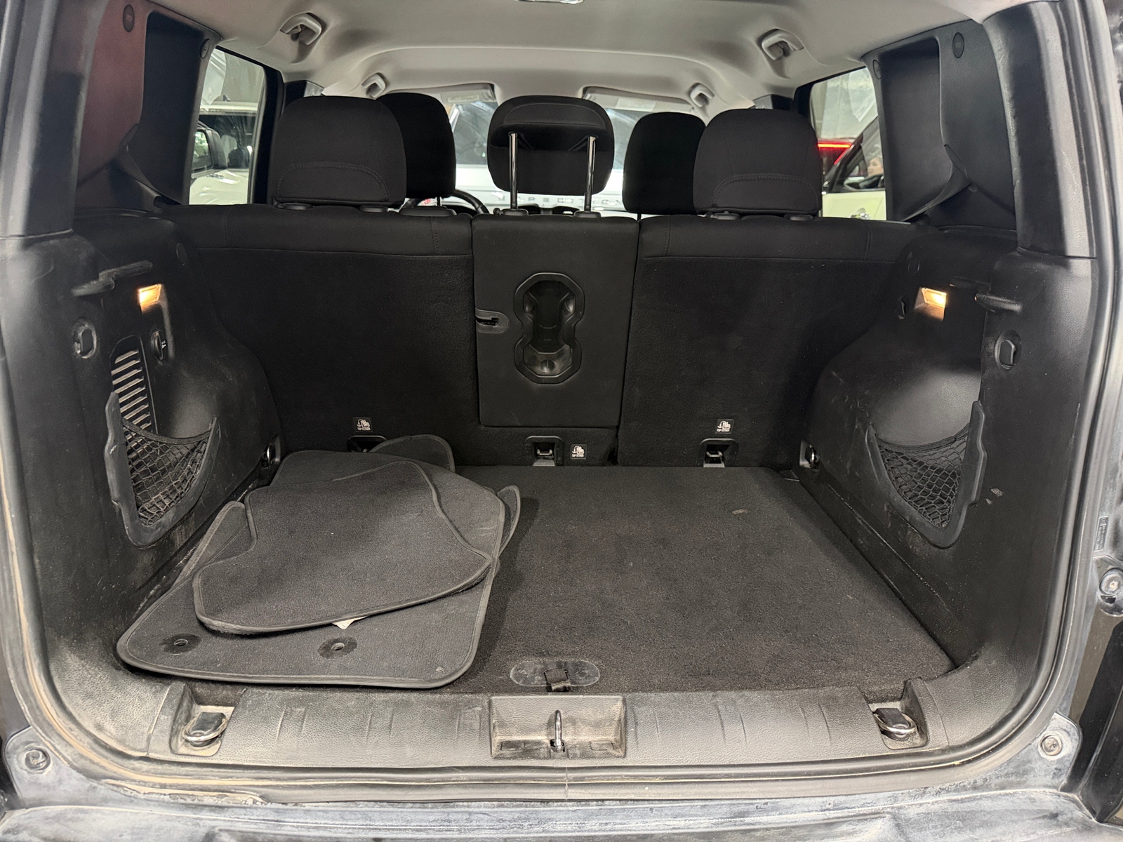 Thumbnail: 2016 Jeep Renegade - 7