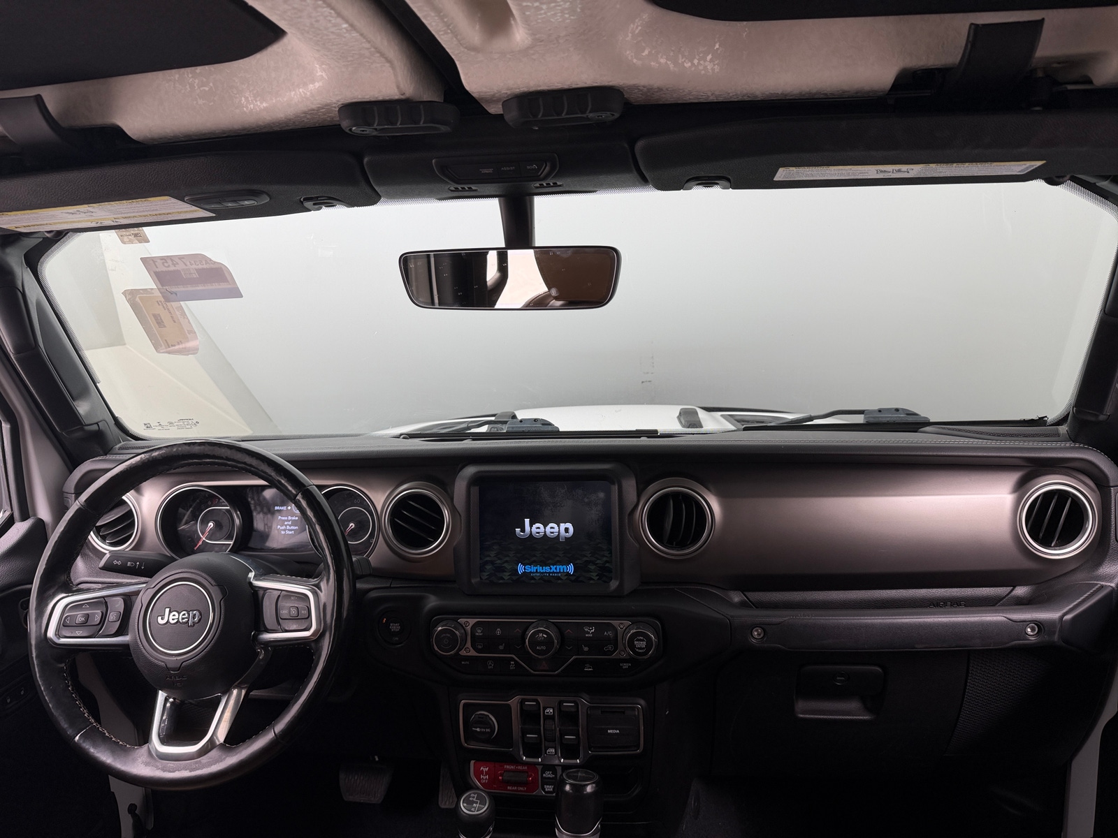 Thumbnail: 2020 Jeep Gladiator - 3