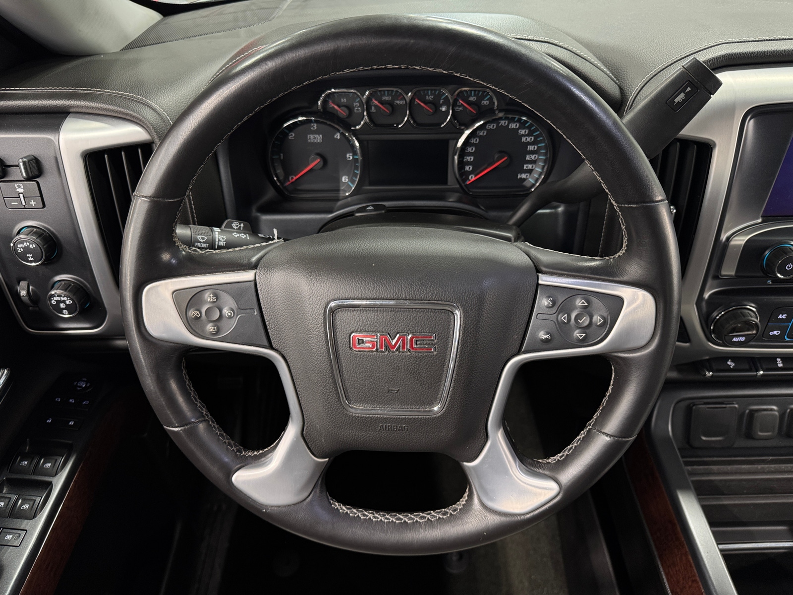 Thumbnail: 2017 GMC Sierra 1500 - 4