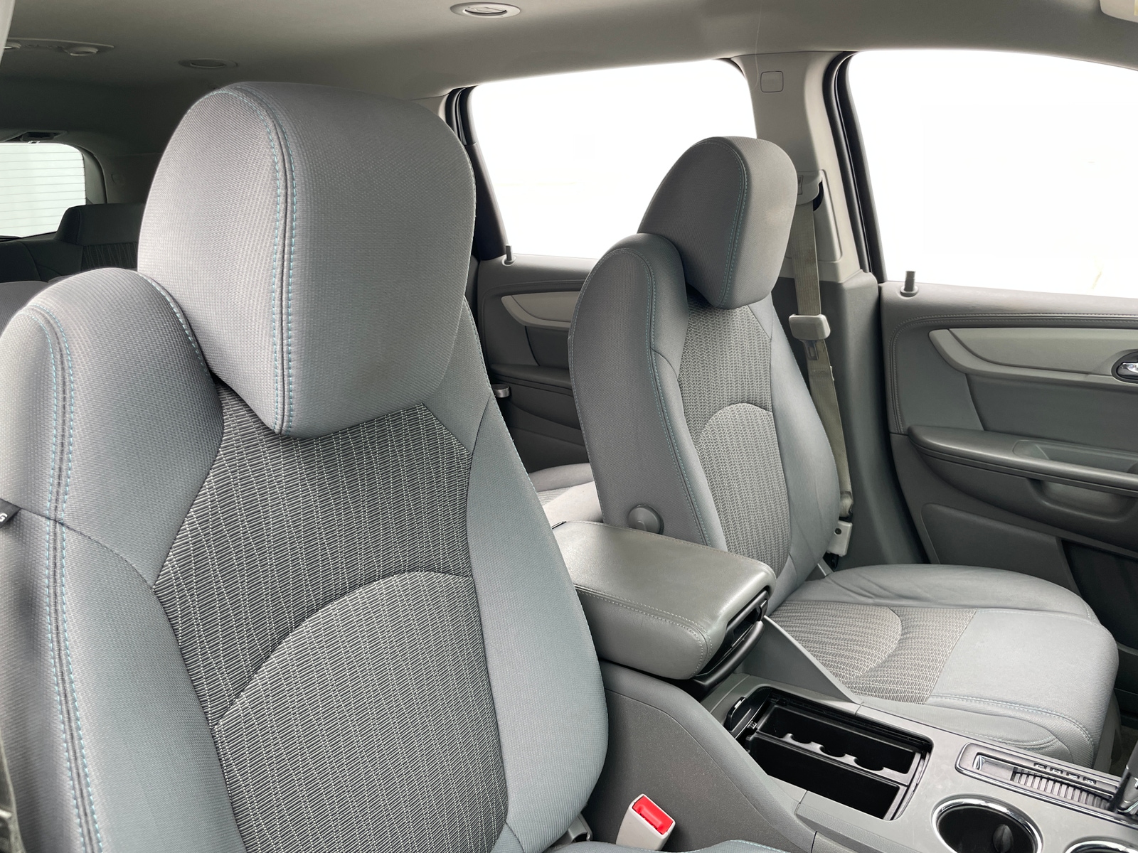 Thumbnail: 2017 Chevrolet Traverse - 2