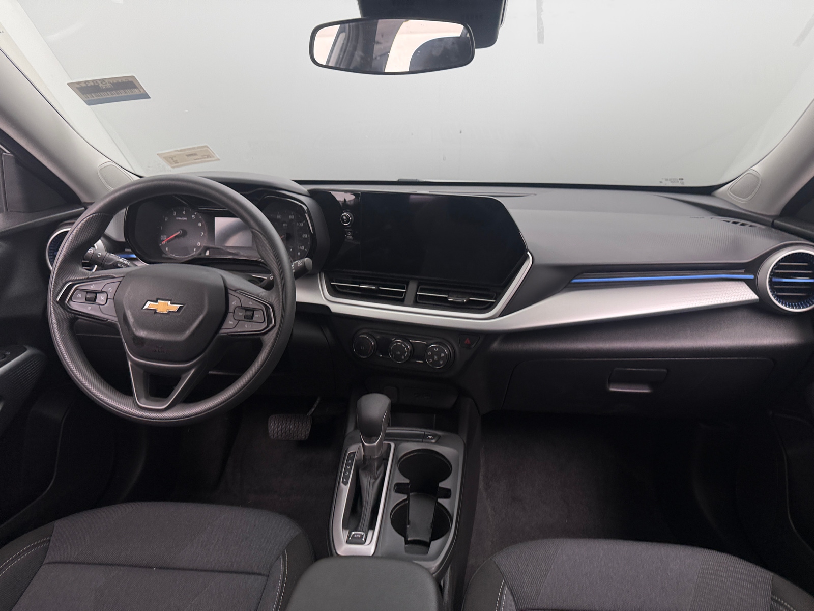 Thumbnail: 2026 Chevrolet Trax - 3