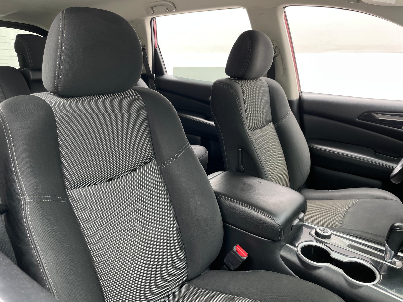 Thumbnail: 2020 Nissan Pathfinder - 2