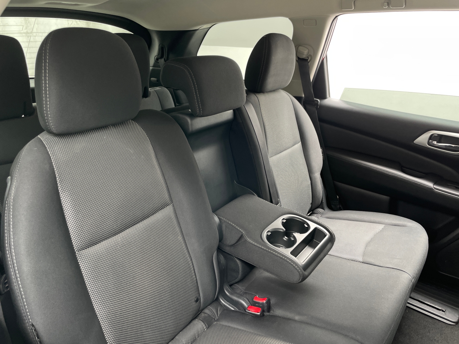 Thumbnail: 2020 Nissan Pathfinder - 6