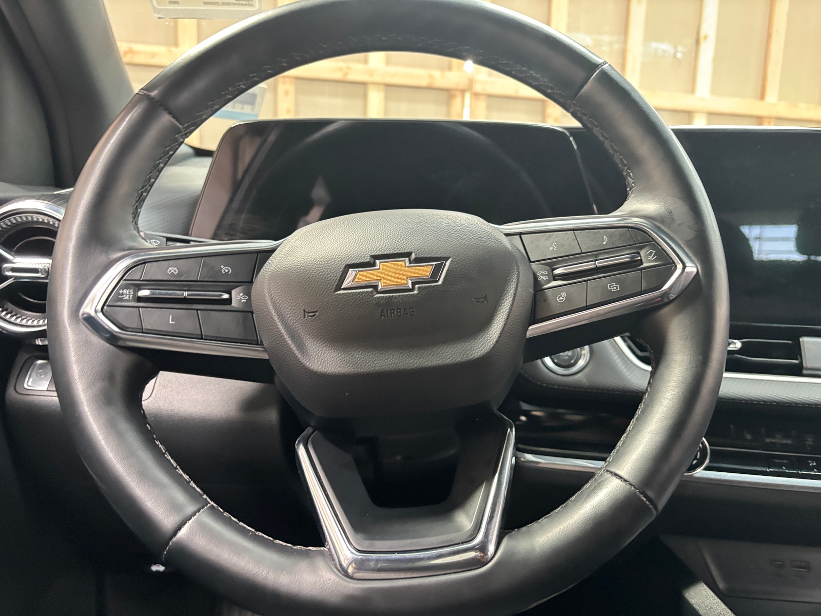Thumbnail: 2025 Chevrolet Equinox - 5