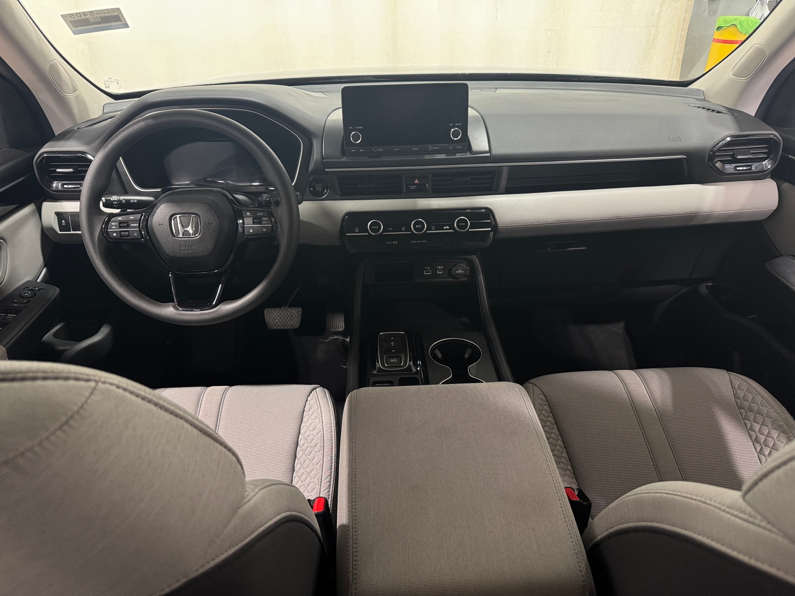 Thumbnail: 2023 Honda Pilot - 3