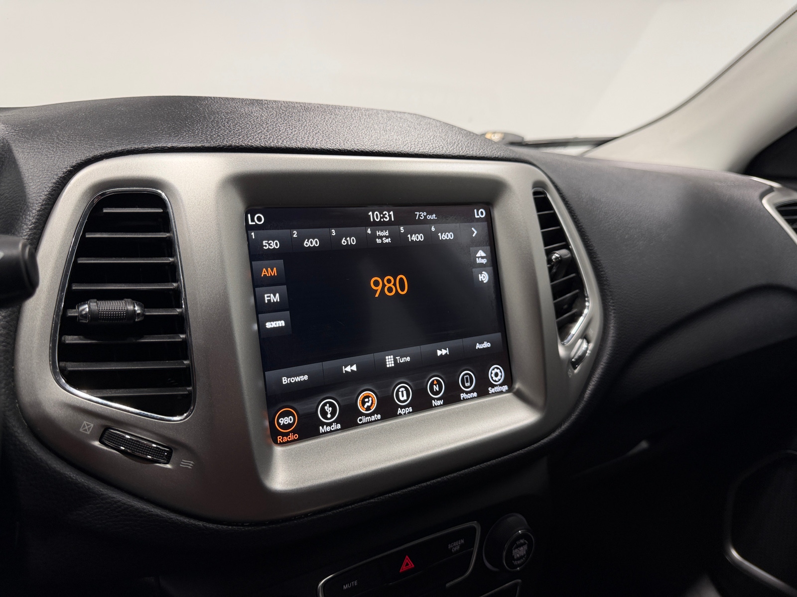 Thumbnail: 2019 Jeep Compass - 4