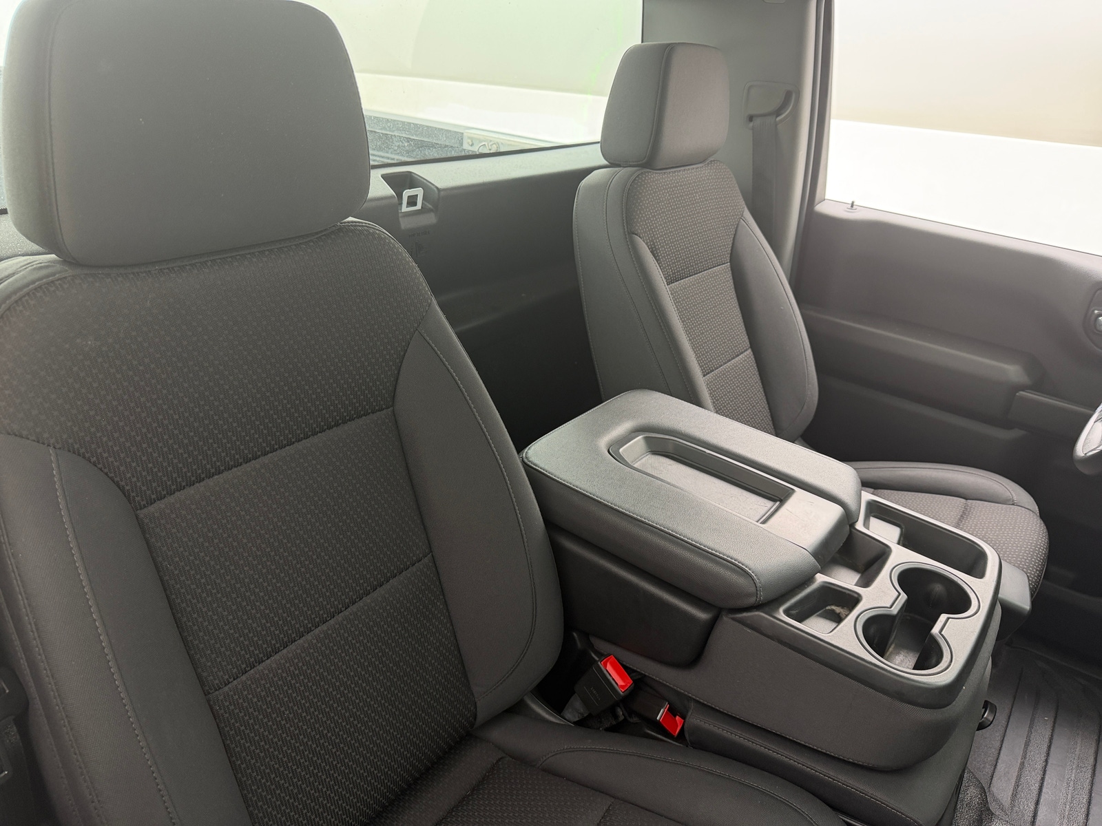 Thumbnail: 2025 Chevrolet Silverado 1500 - 2