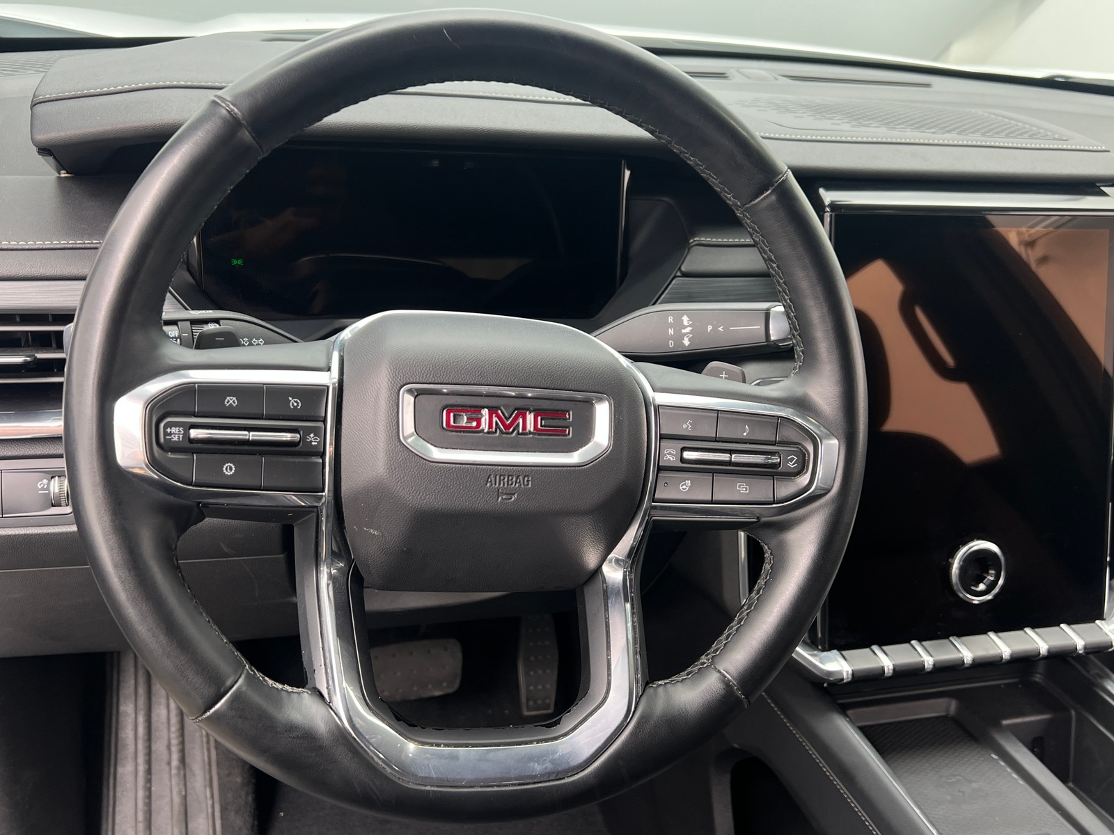 Thumbnail: 2024 GMC Acadia - 4