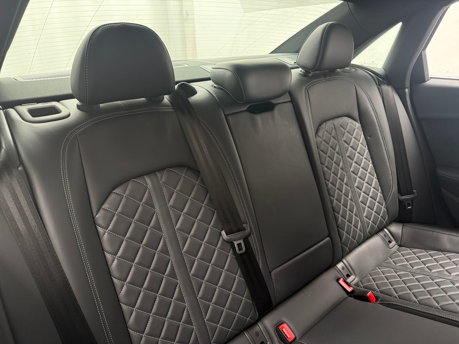Thumbnail: 2020 Audi S4 - 5