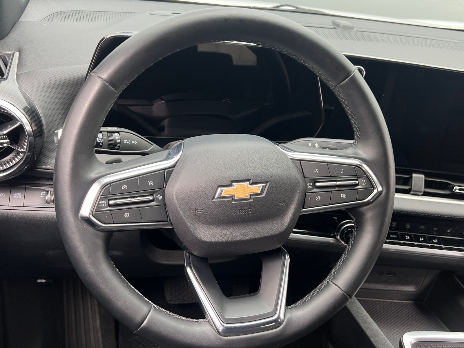 Thumbnail: 2025 Chevrolet Equinox - 5