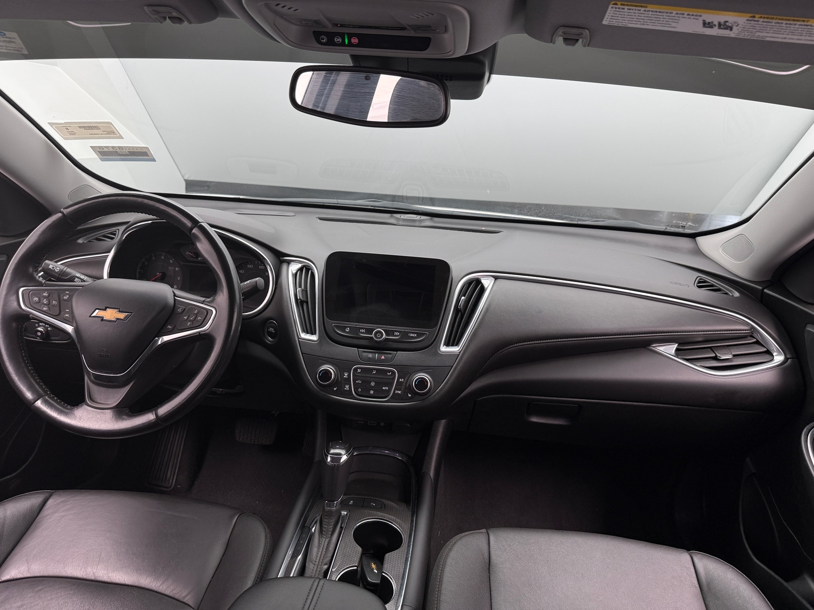 Thumbnail: 2020 Chevrolet Malibu - 3