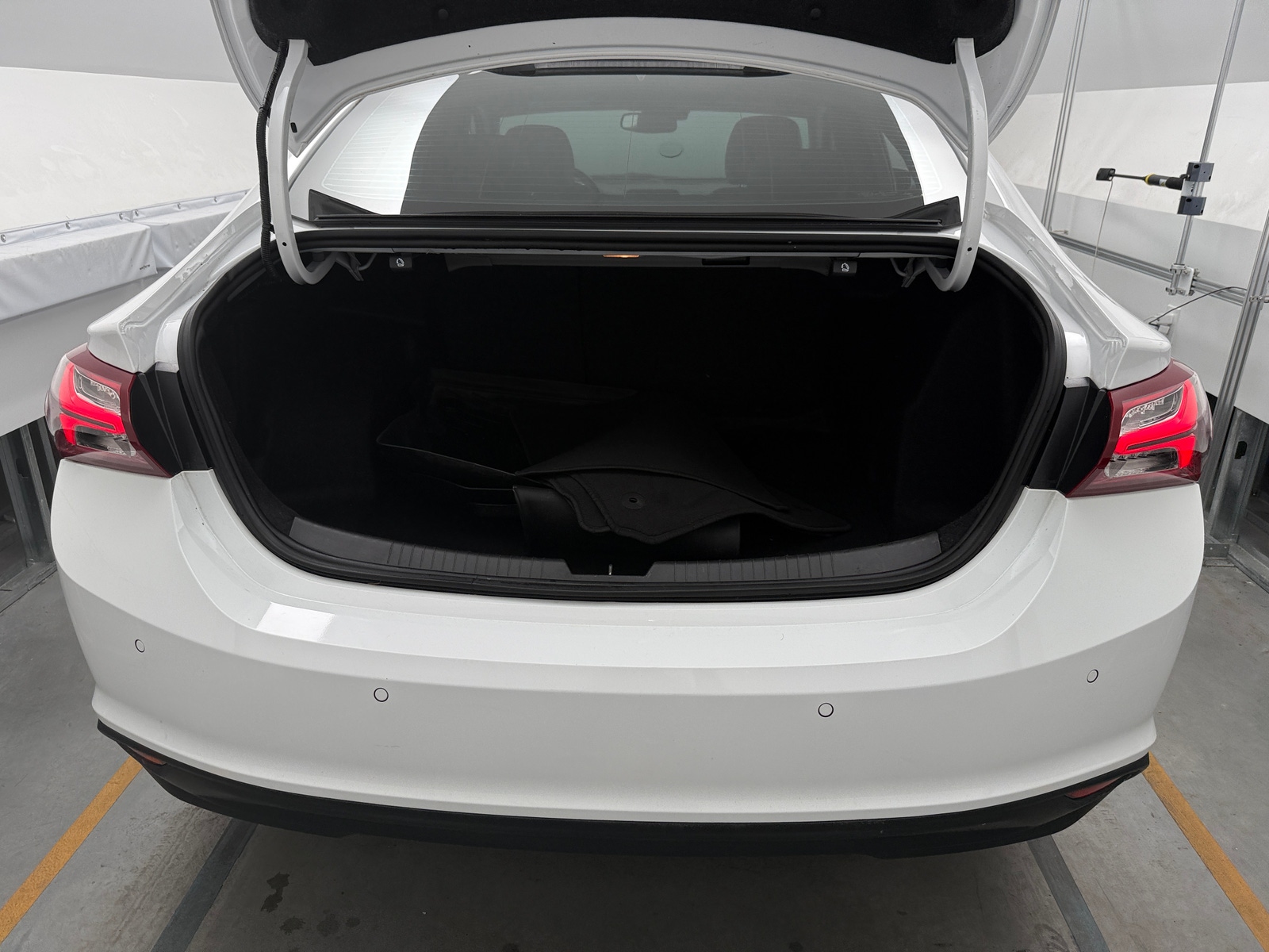 Thumbnail: 2020 Chevrolet Malibu - 7