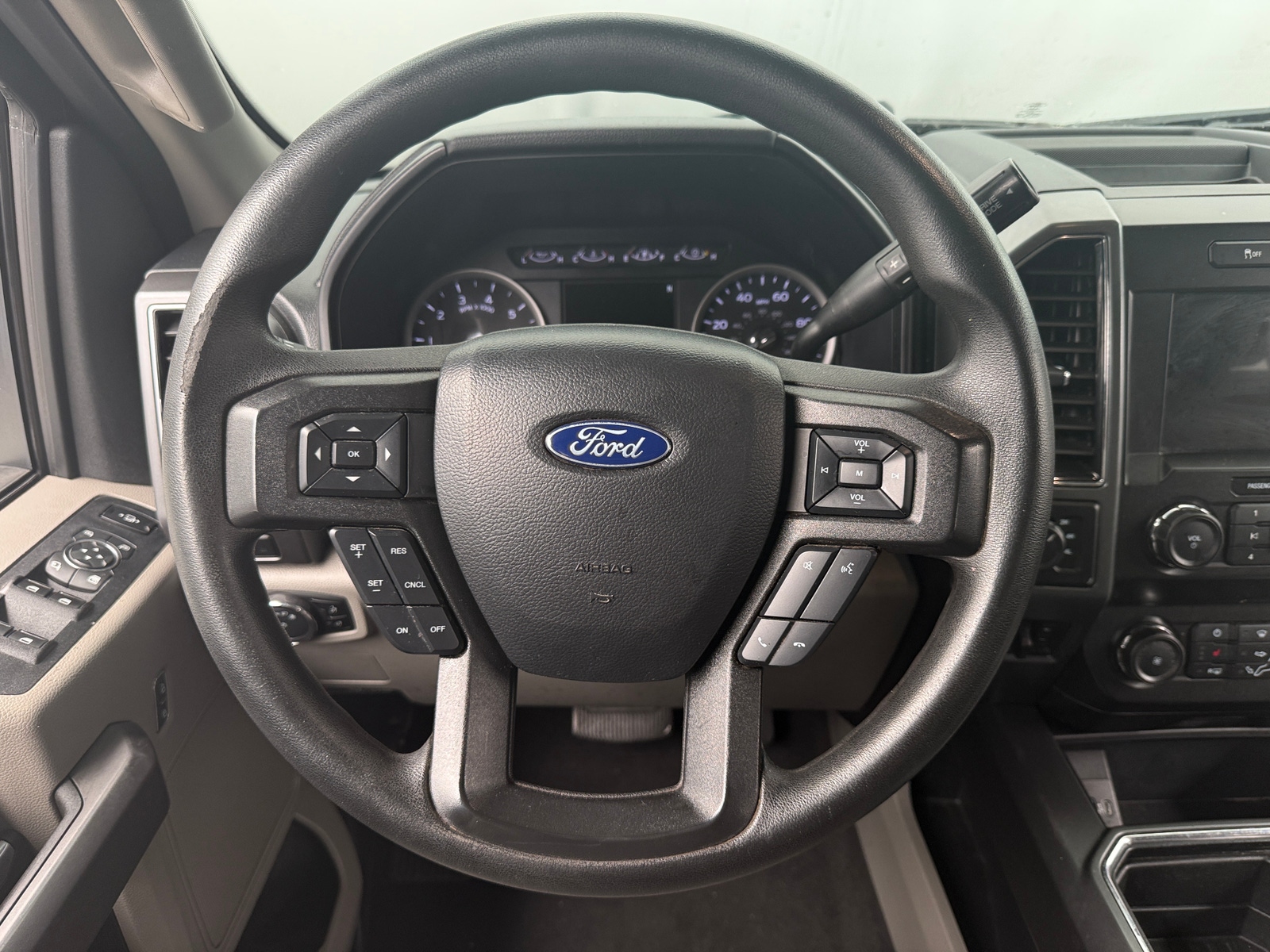 Thumbnail: 2021 Ford Econoline - 5