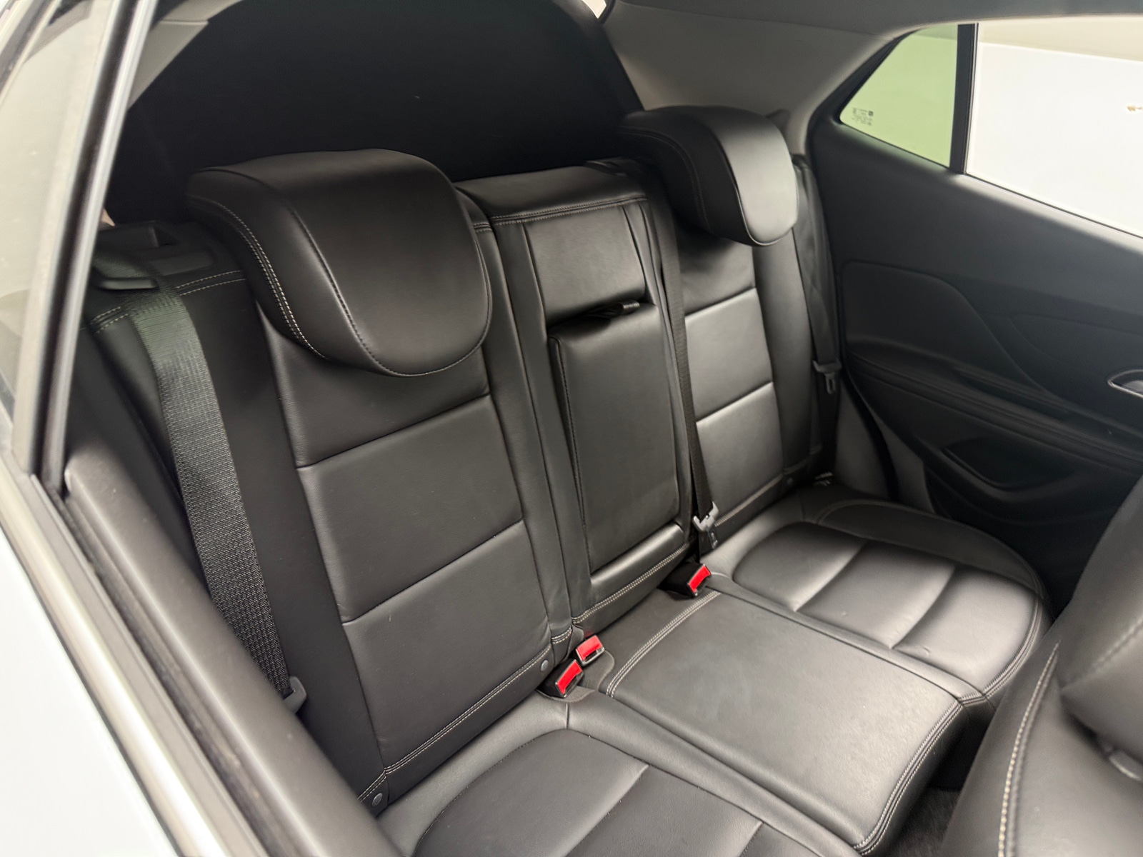 Thumbnail: 2015 Buick Encore - 5