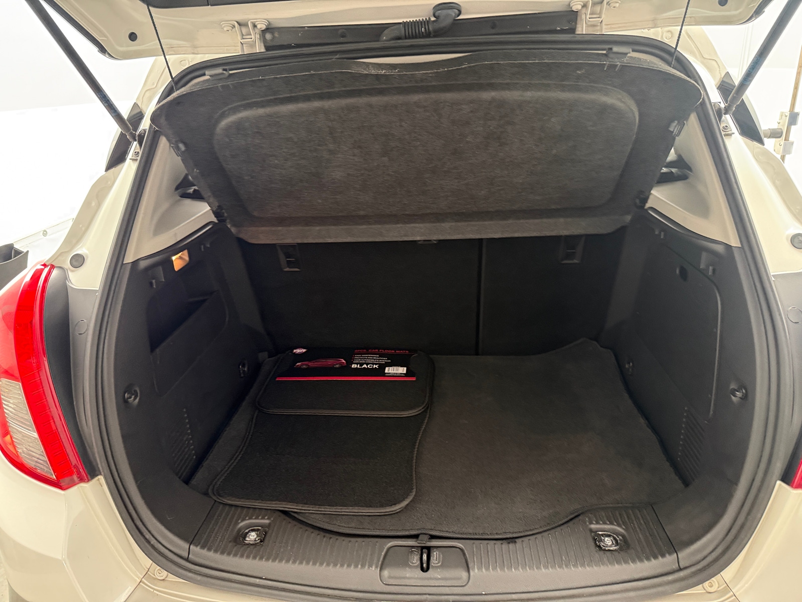 Thumbnail: 2015 Buick Encore - 6