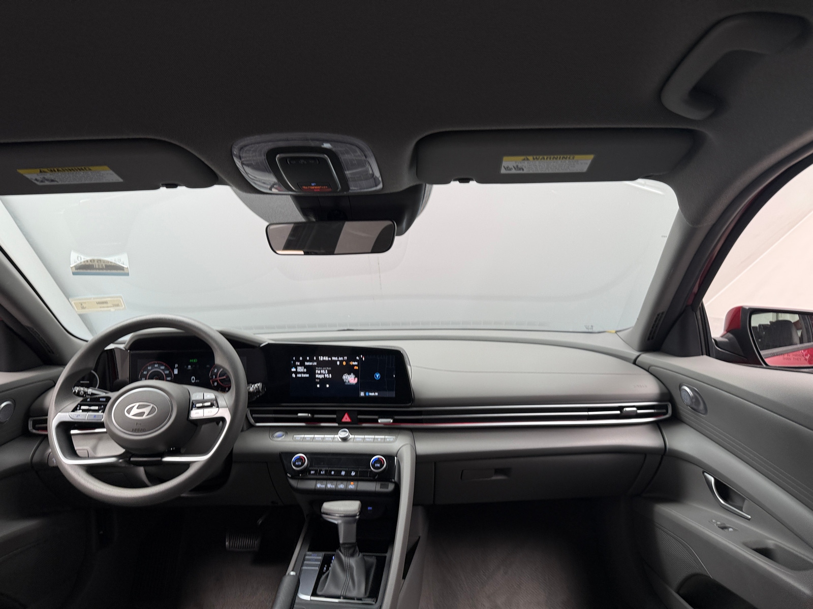 Thumbnail: 2024 Hyundai Elantra - 3