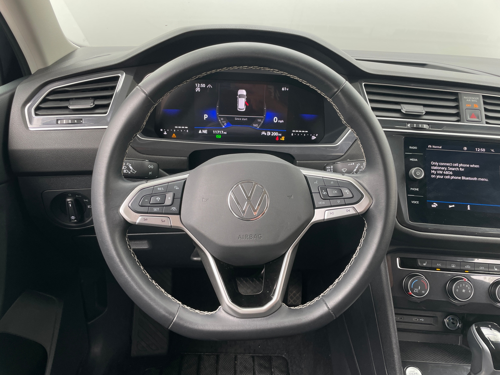 Thumbnail: 2024 Volkswagen Tiguan - 5
