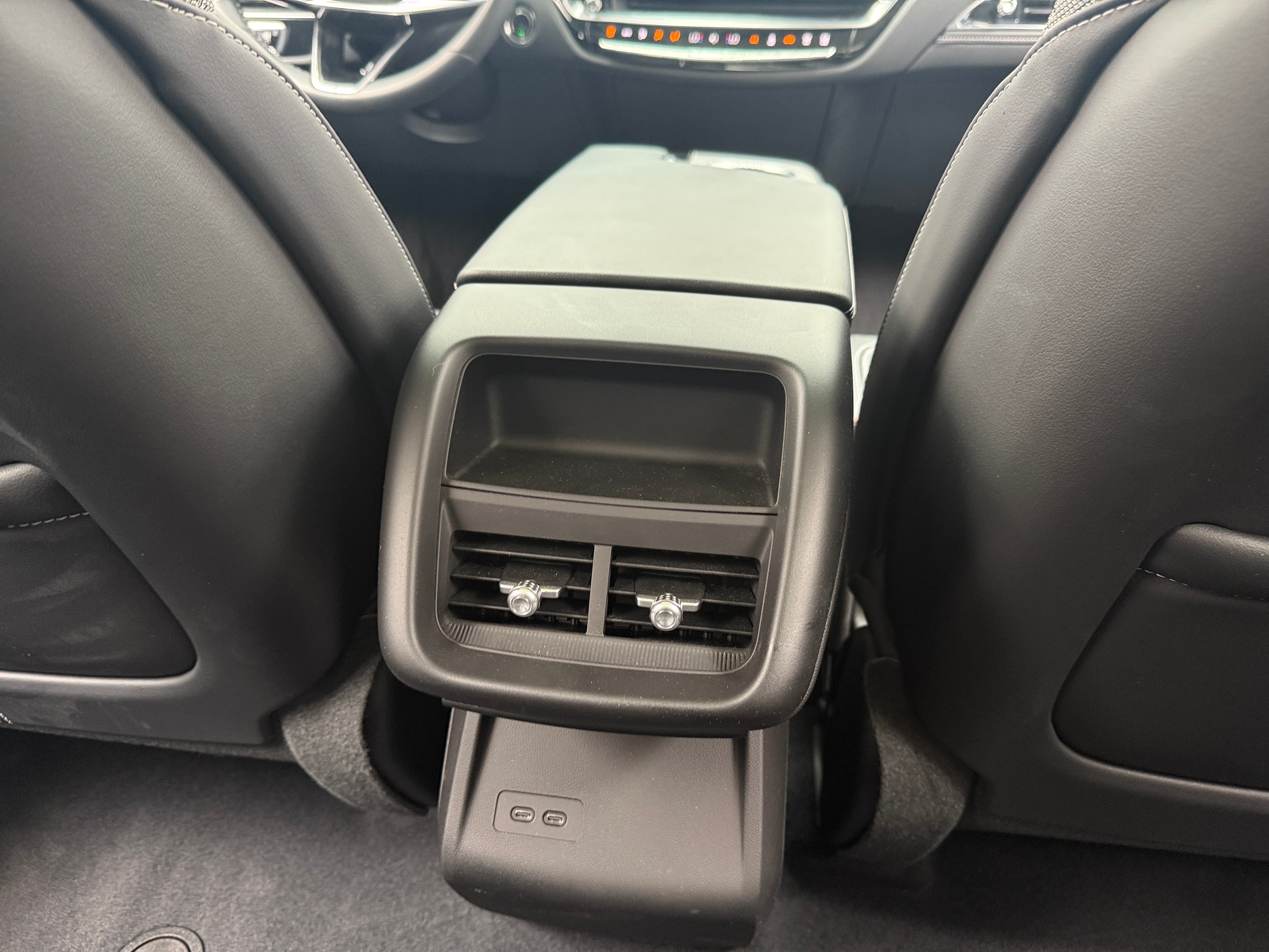 2024 Cadillac LYRIQ Tech - Photo 5