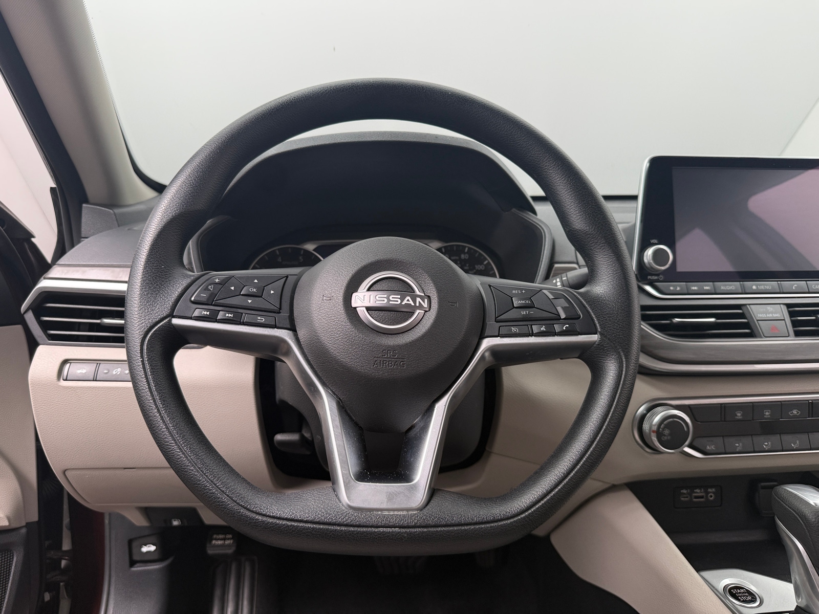 Thumbnail: 2025 Nissan Altima - 5