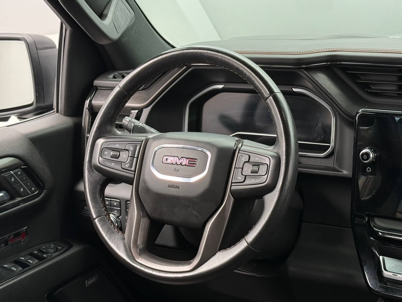 Thumbnail: 2023 GMC Sierra 1500 - 4