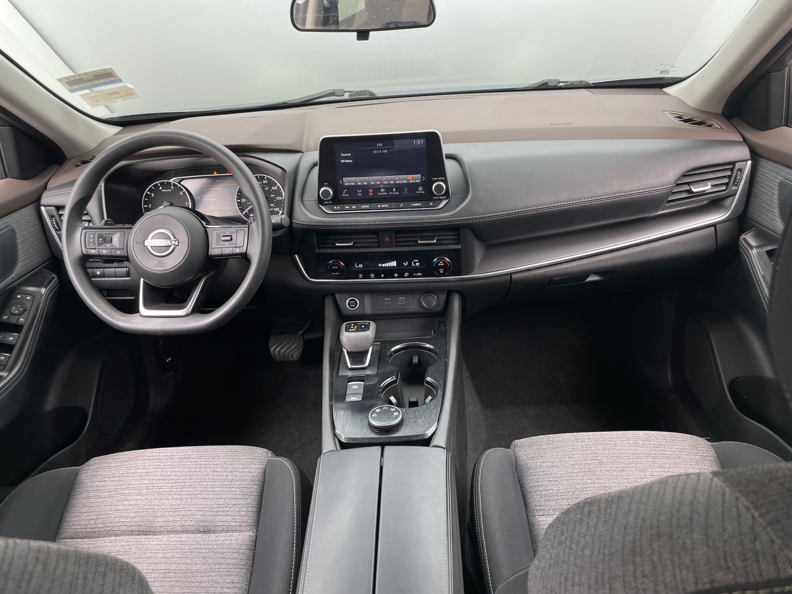 Thumbnail: 2023 Nissan Rogue - 3