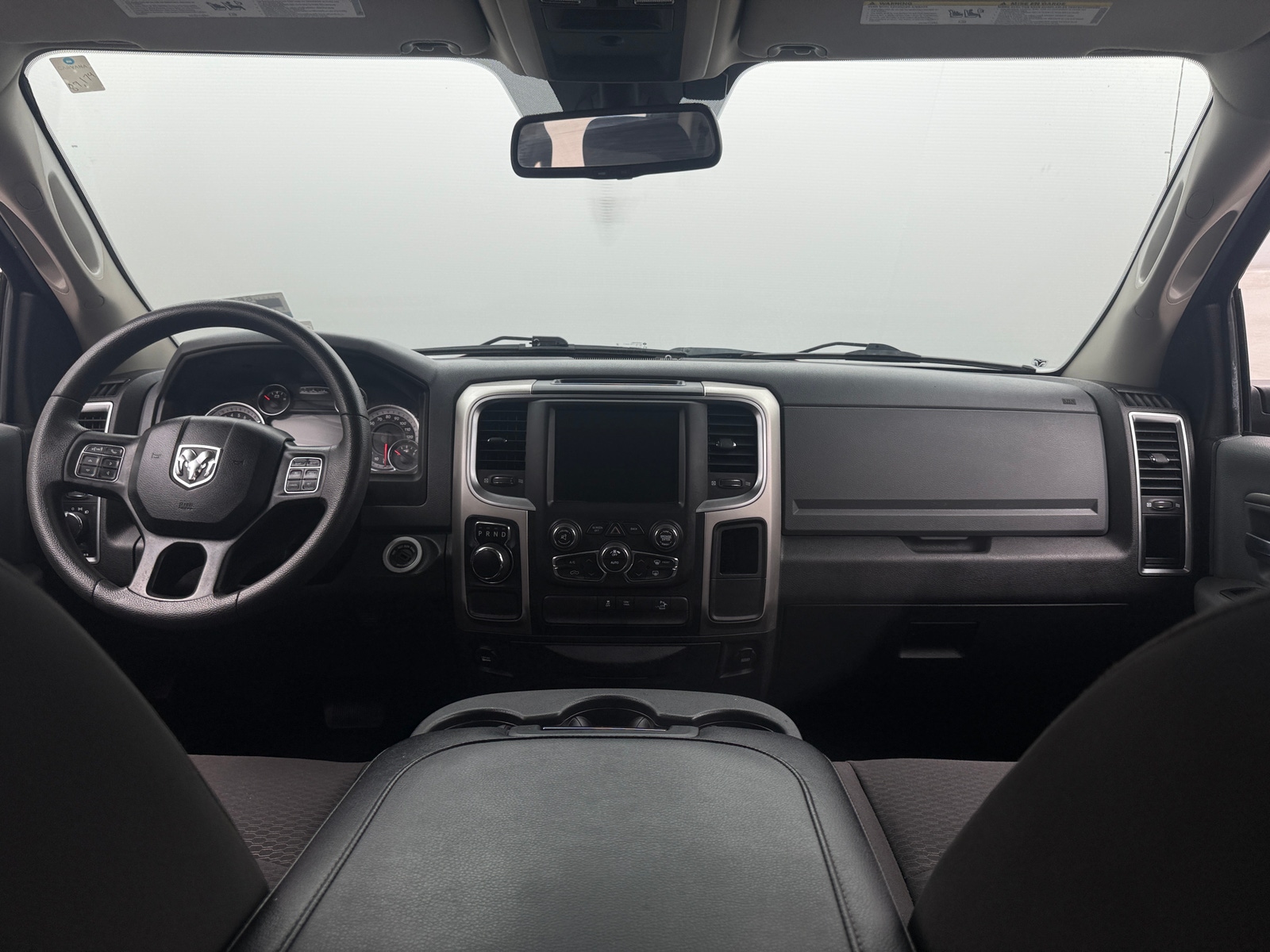 Thumbnail: 2019 RAM 1500 Classic - 3
