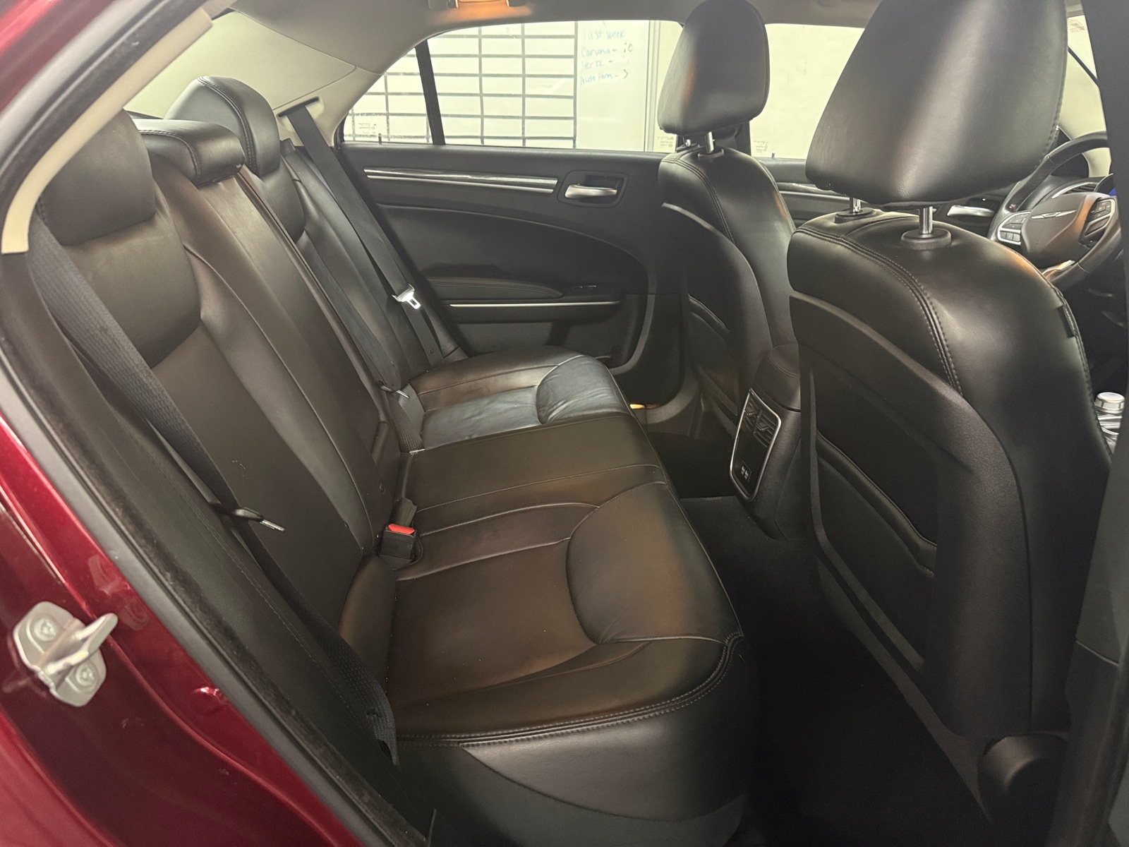 Thumbnail: 2019 Chrysler 300 - 5