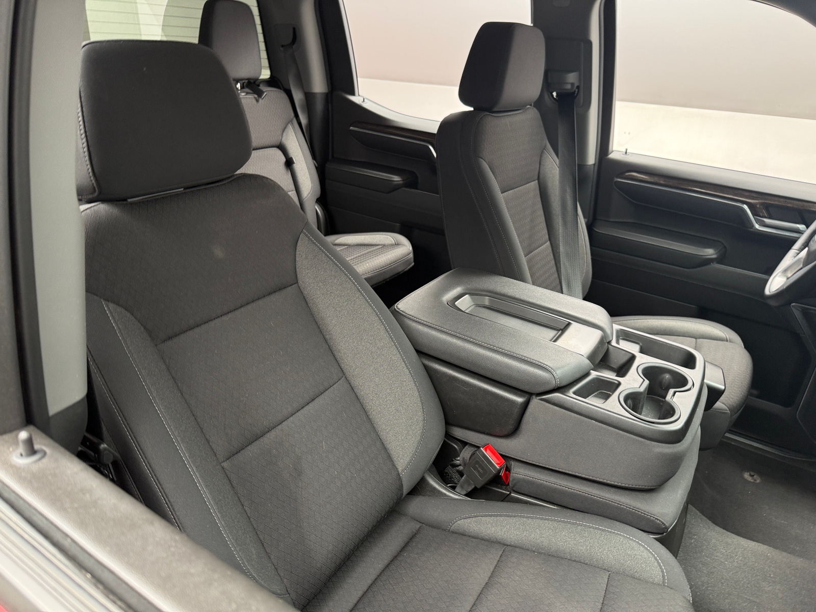 Thumbnail: 2024 GMC Sierra 1500 - 2