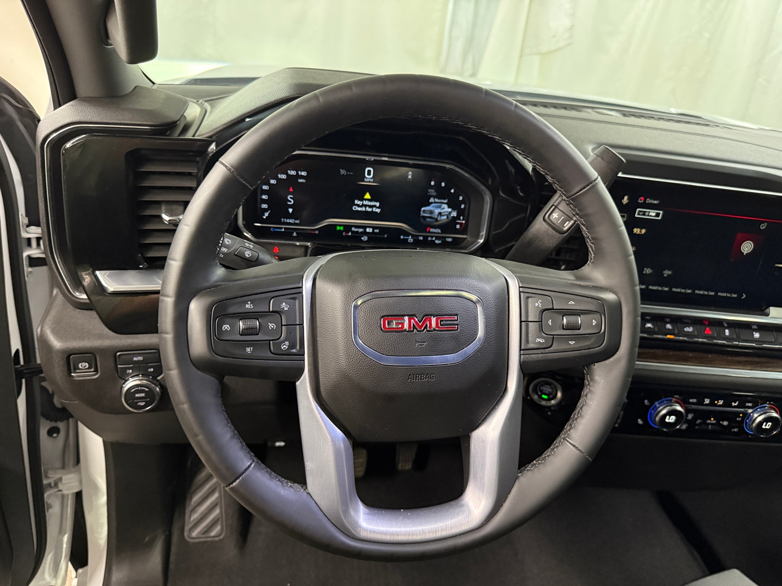 Thumbnail: 2025 GMC Sierra 1500 - 5