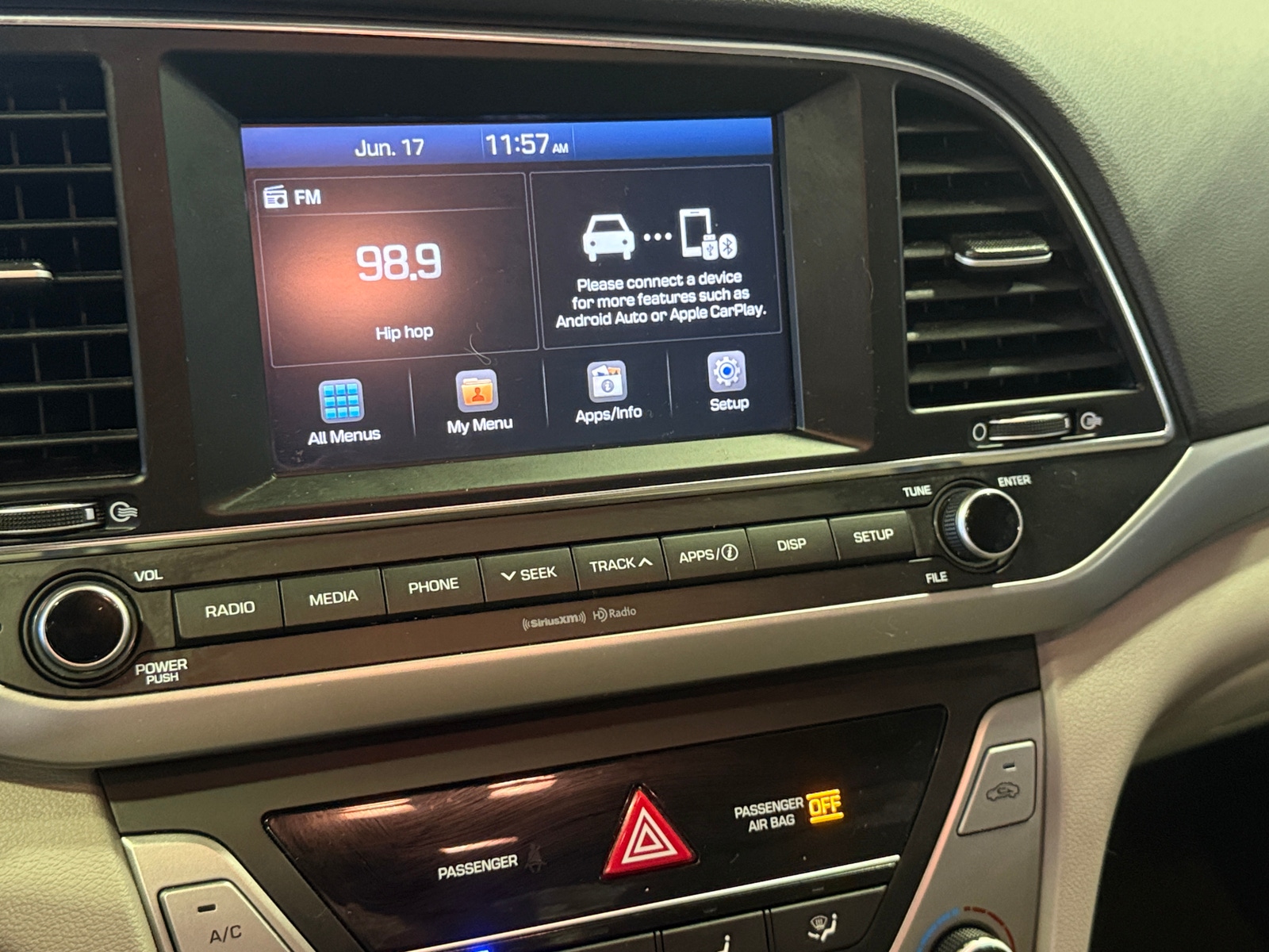 Thumbnail: 2018 Hyundai Elantra - 4
