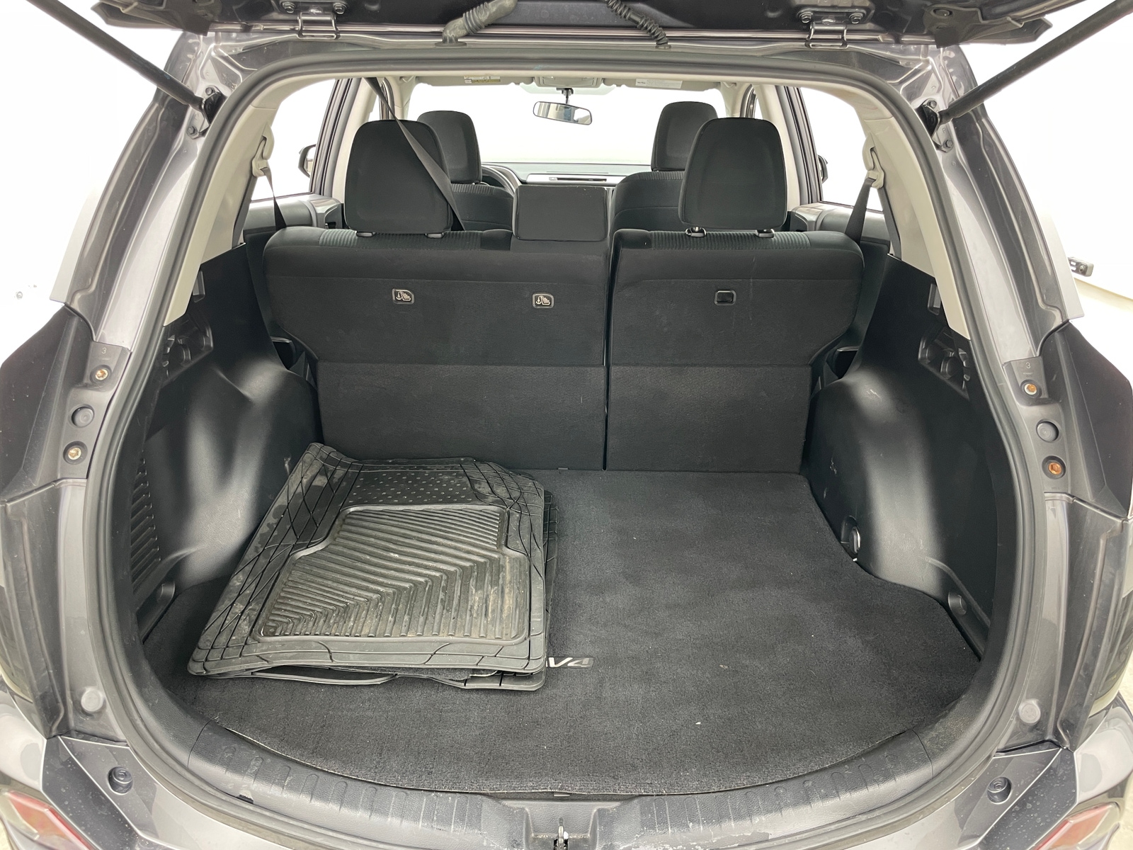 Thumbnail: 2016 Toyota RAV4 - 7